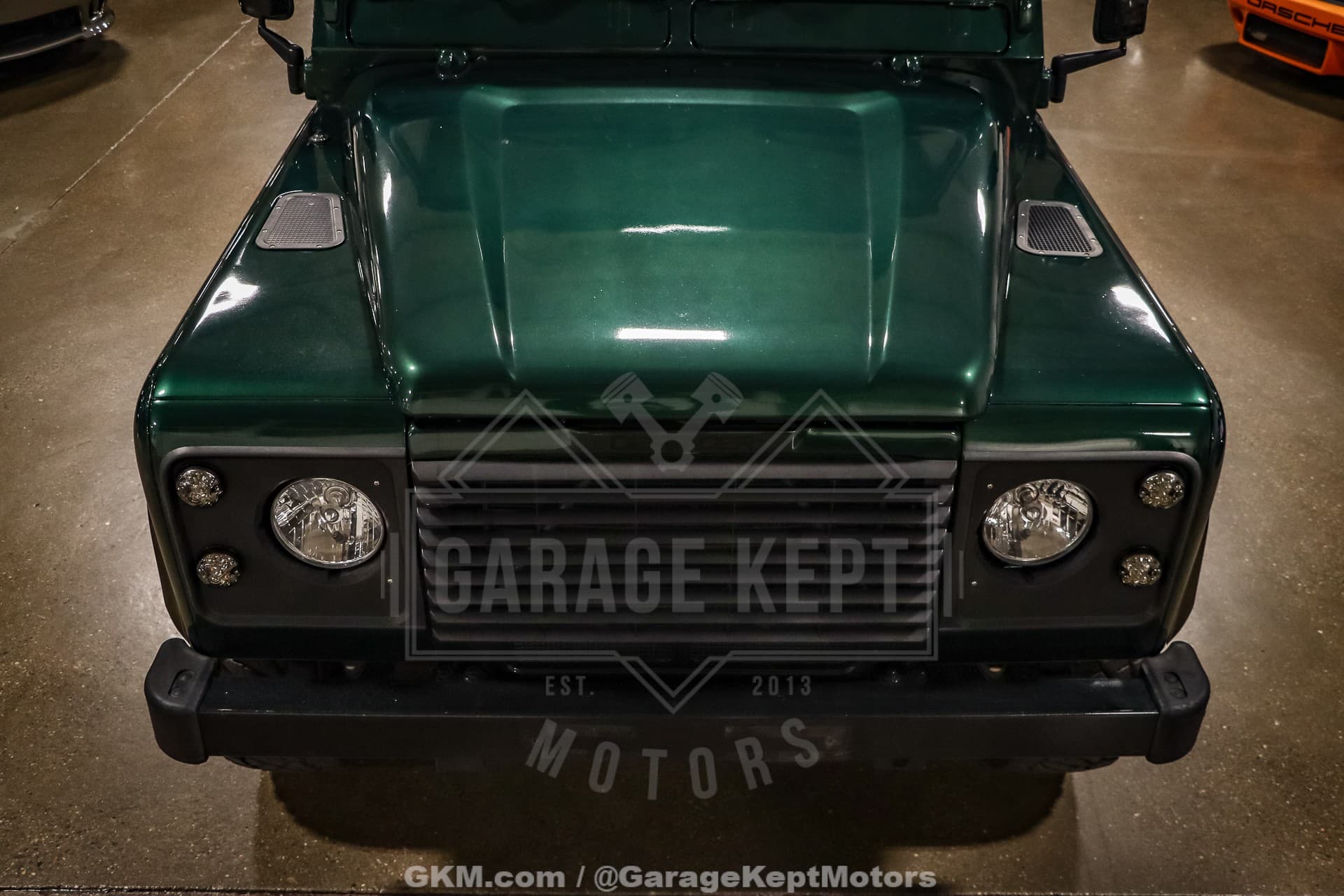 1999 Land Rover Defender 110 thumbnail 6