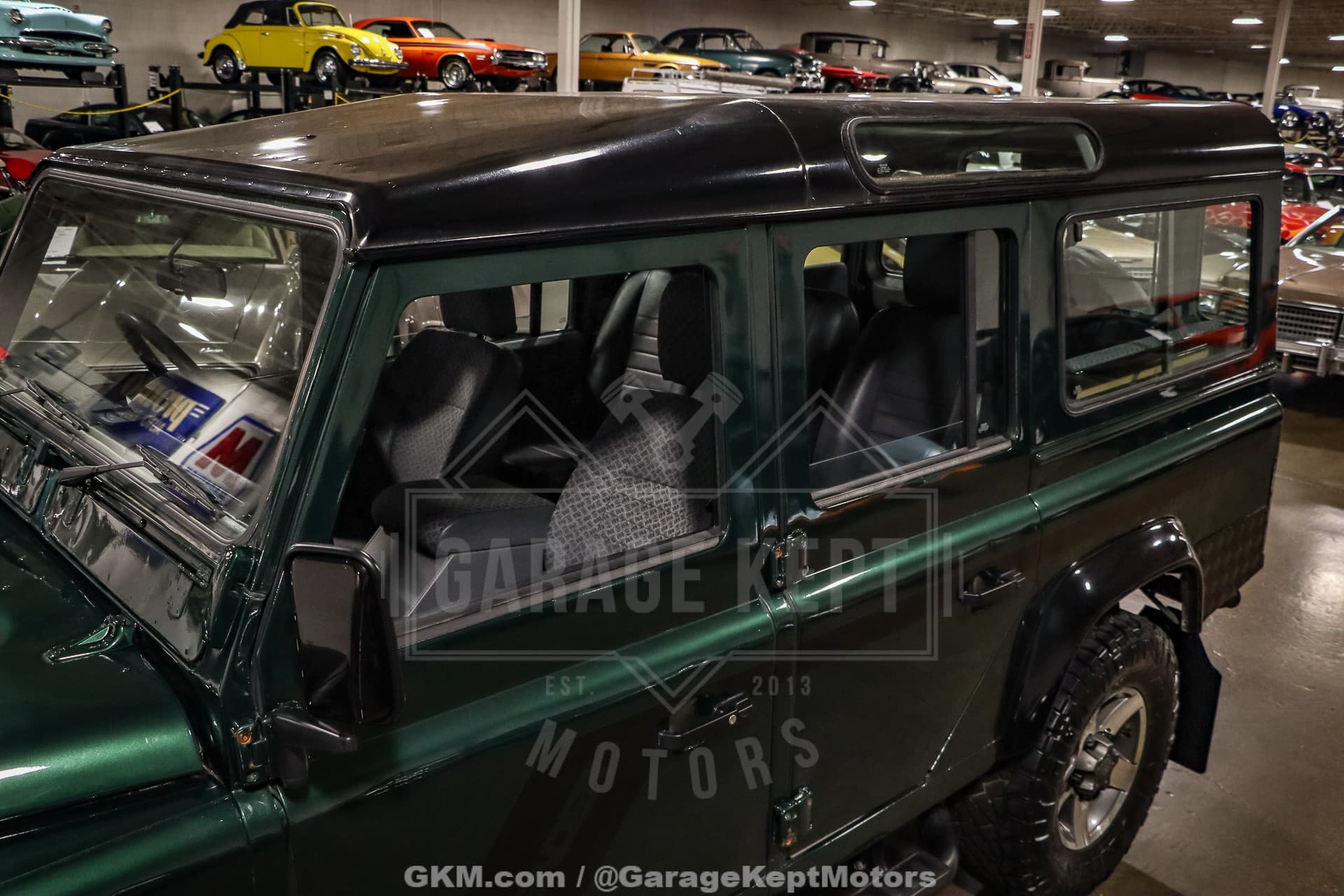 1999 Land Rover Defender 110 thumbnail 8