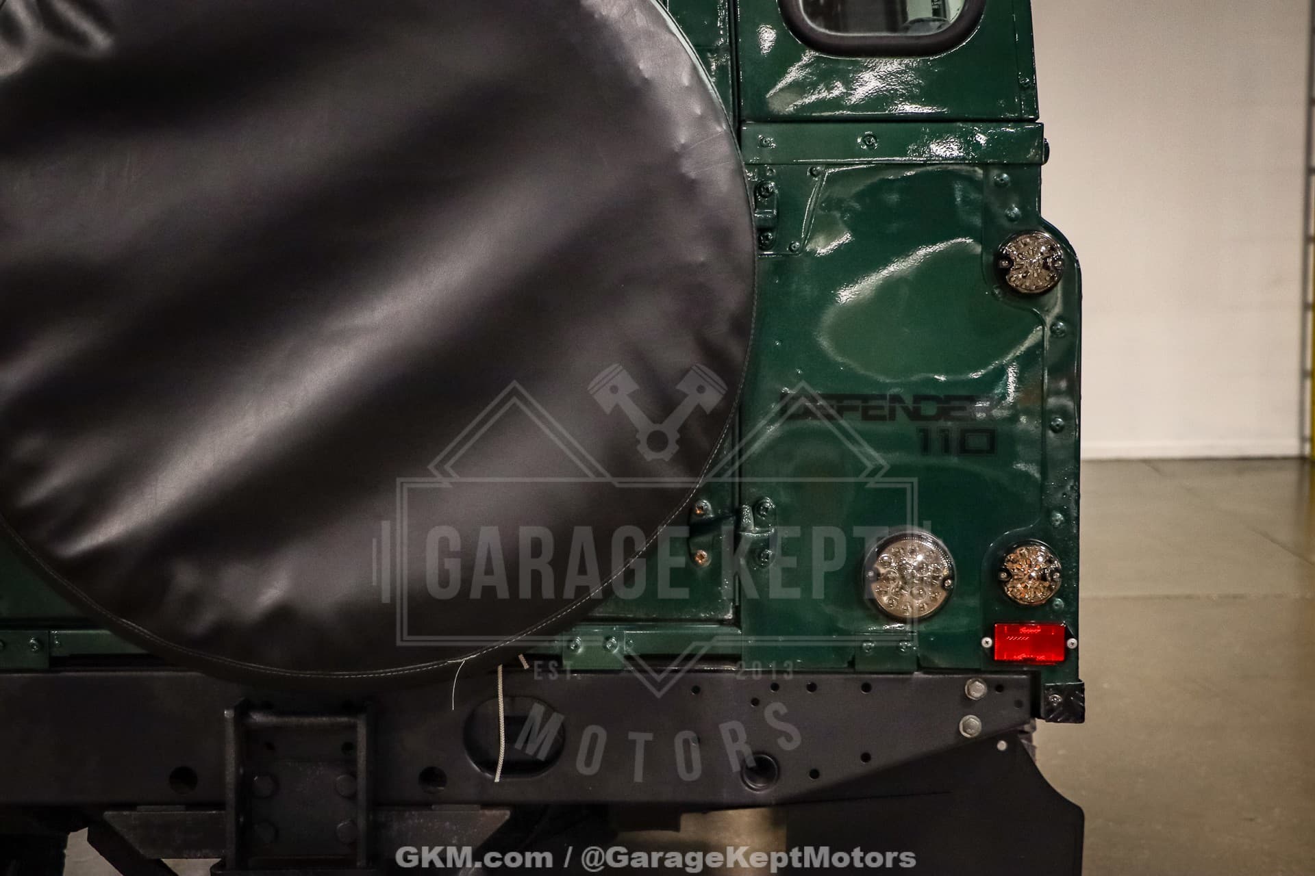 1999 Land Rover Defender 110 thumbnail 10