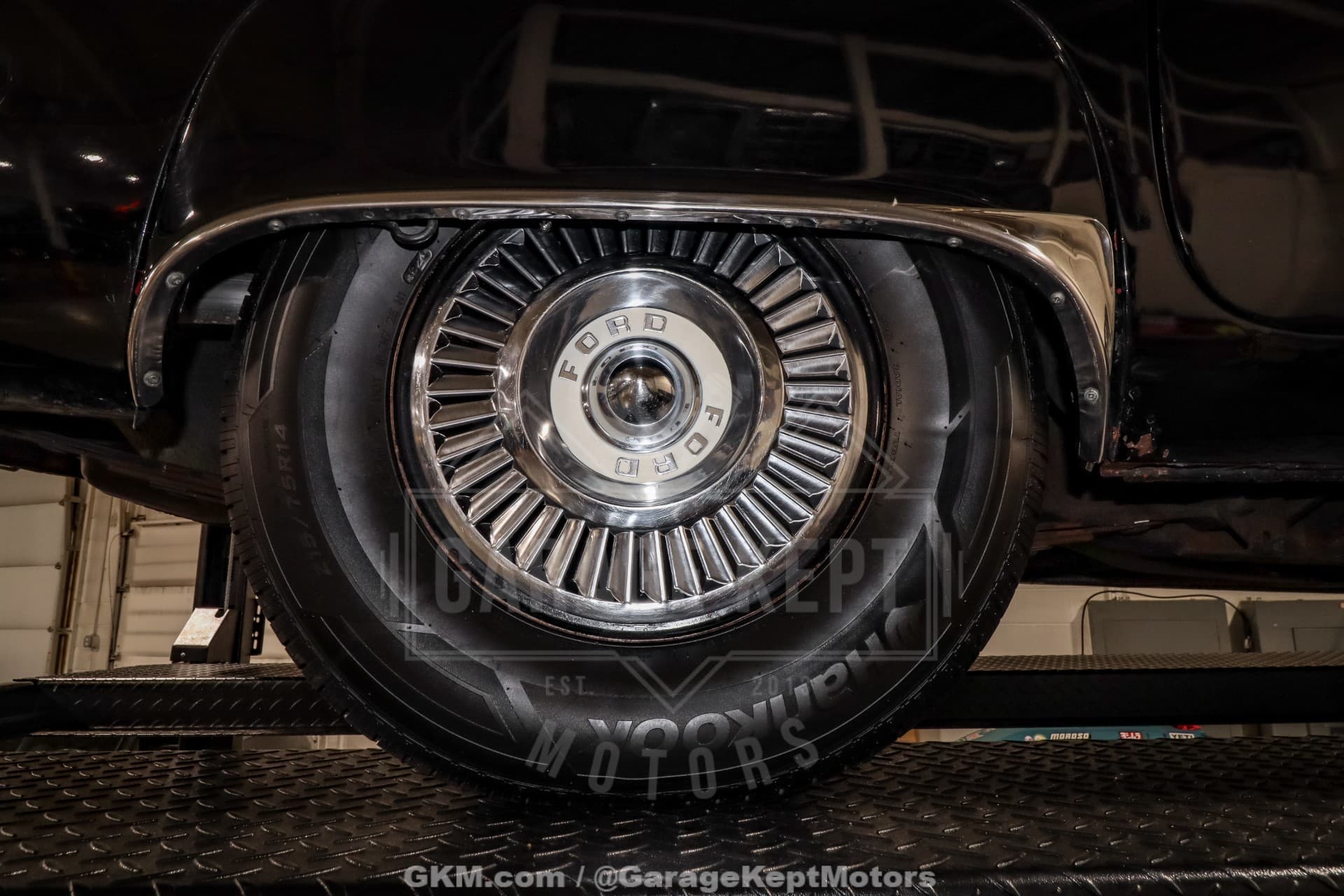 1957 Ford Thunderbird thumbnail 28