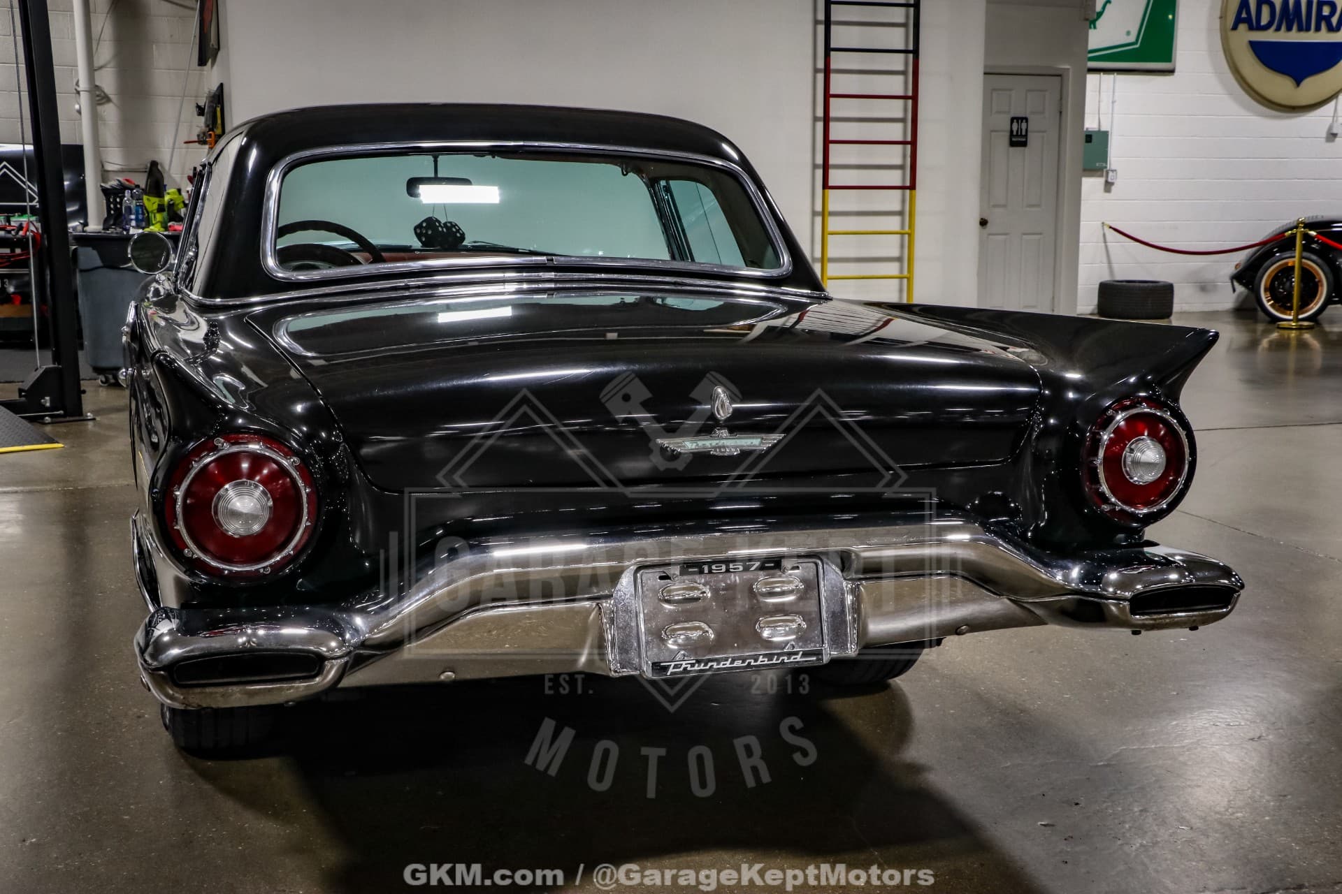 1957 Ford Thunderbird thumbnail 8