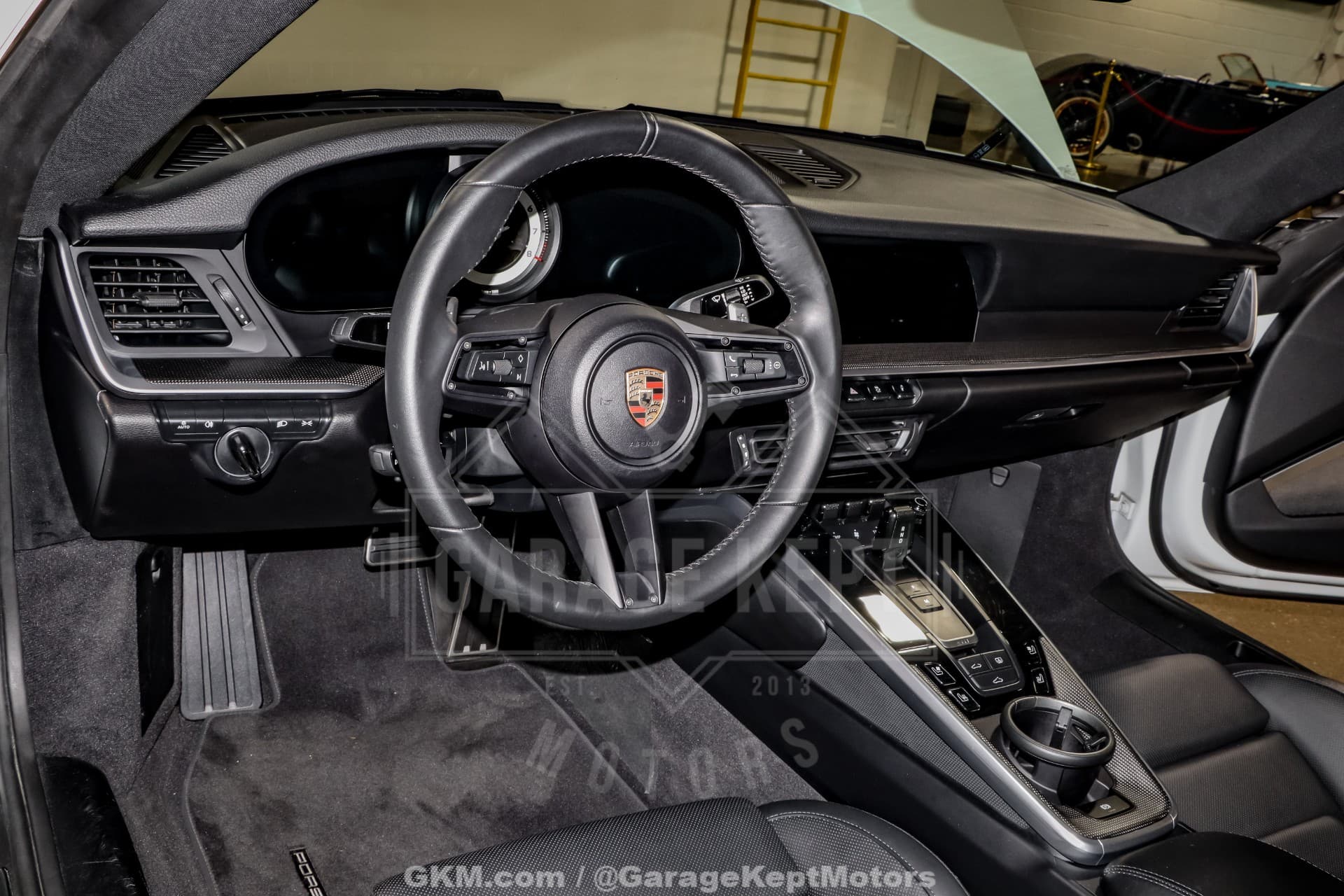 2024 Porsche 911 Carrera S thumbnail 19