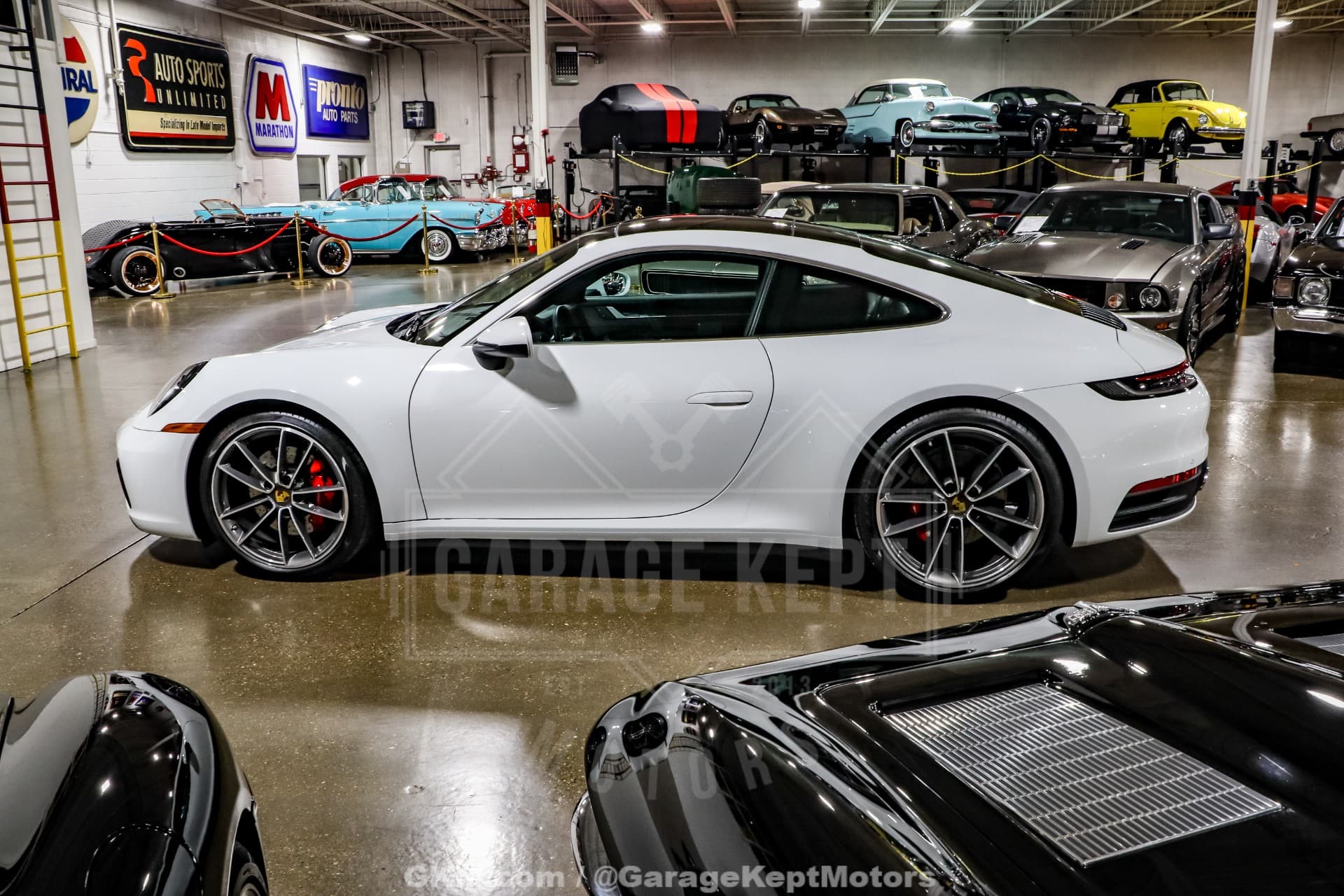 2024 Porsche 911 Carrera S thumbnail 4