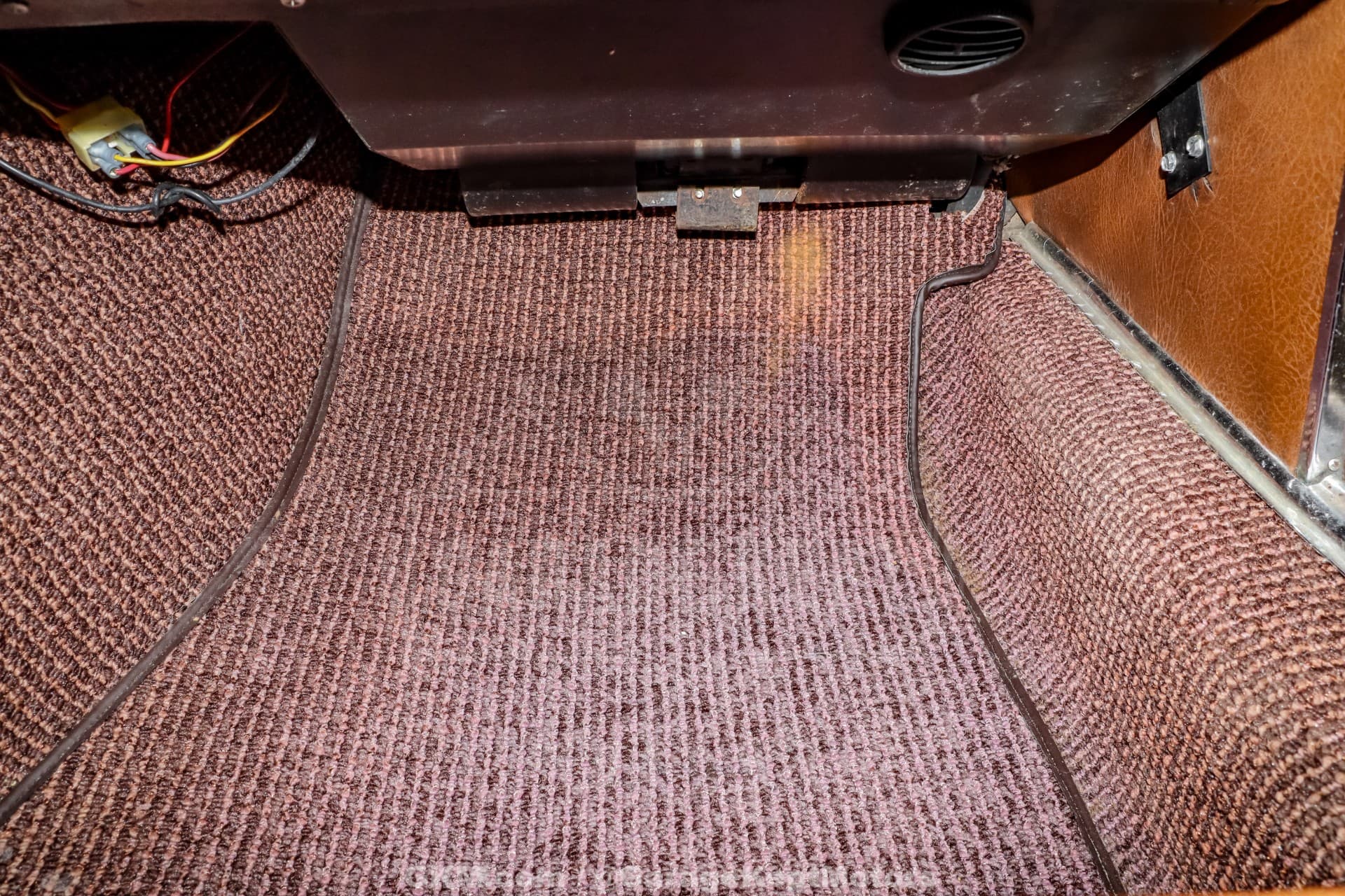 1970 Mercedes 280SL thumbnail 13