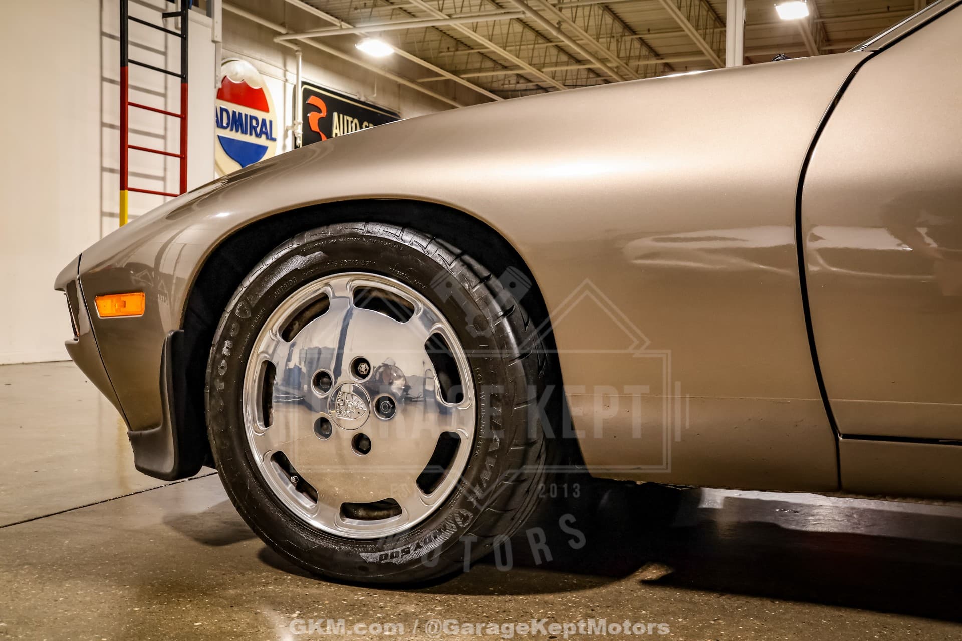 1983 Porsche 928 S thumbnail 6