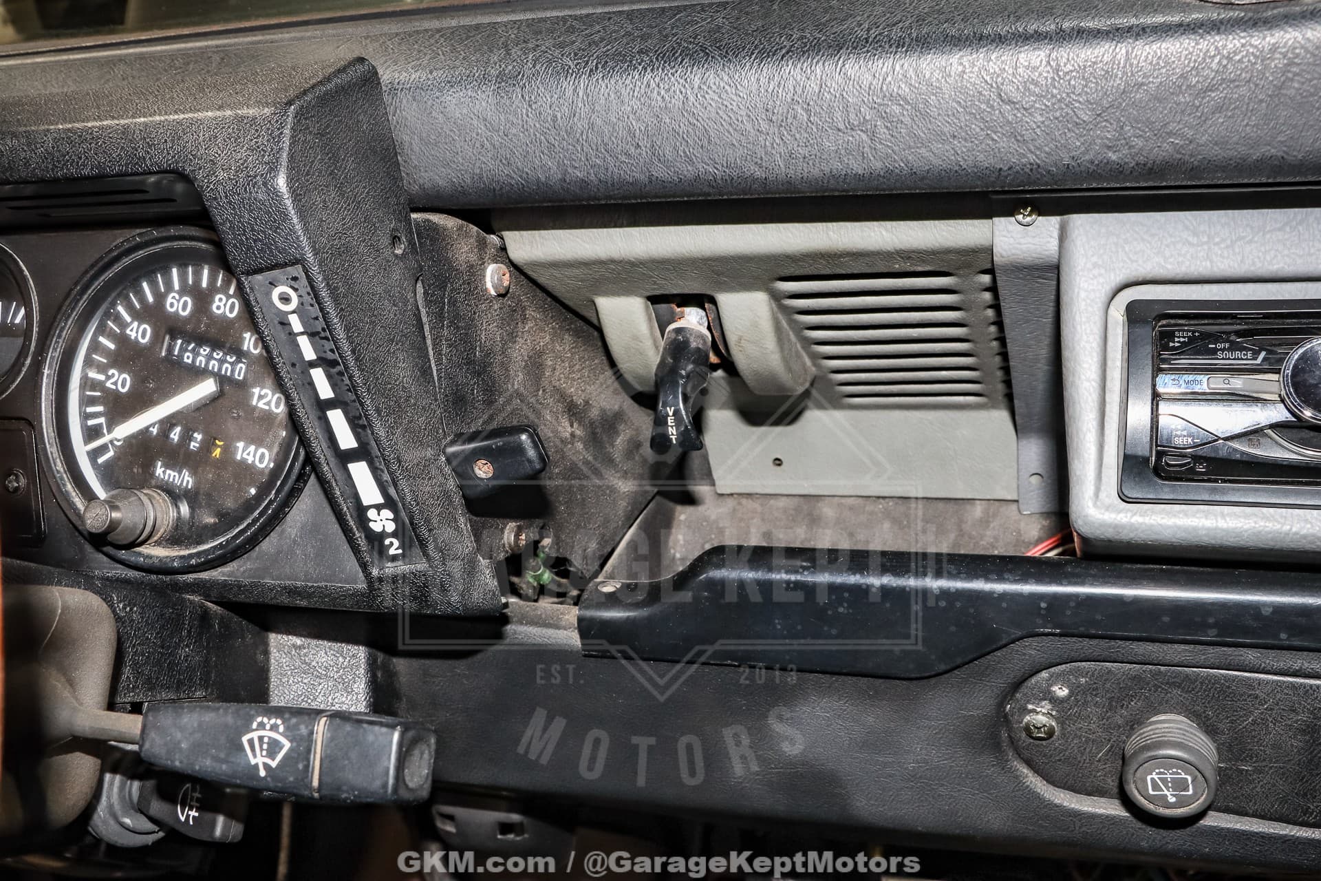 1994 Land Rover Defender 110 thumbnail 21