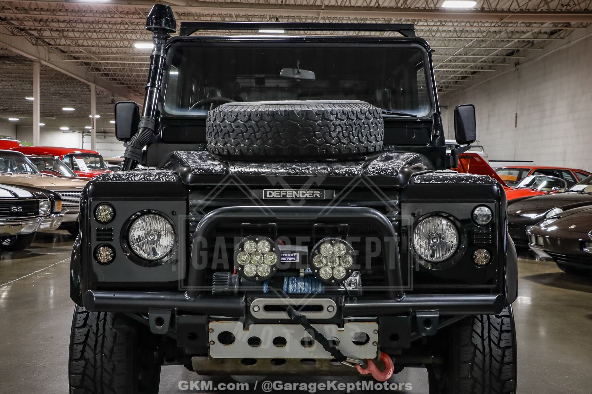 1998 Land Rover Defender 130 thumbnail 4