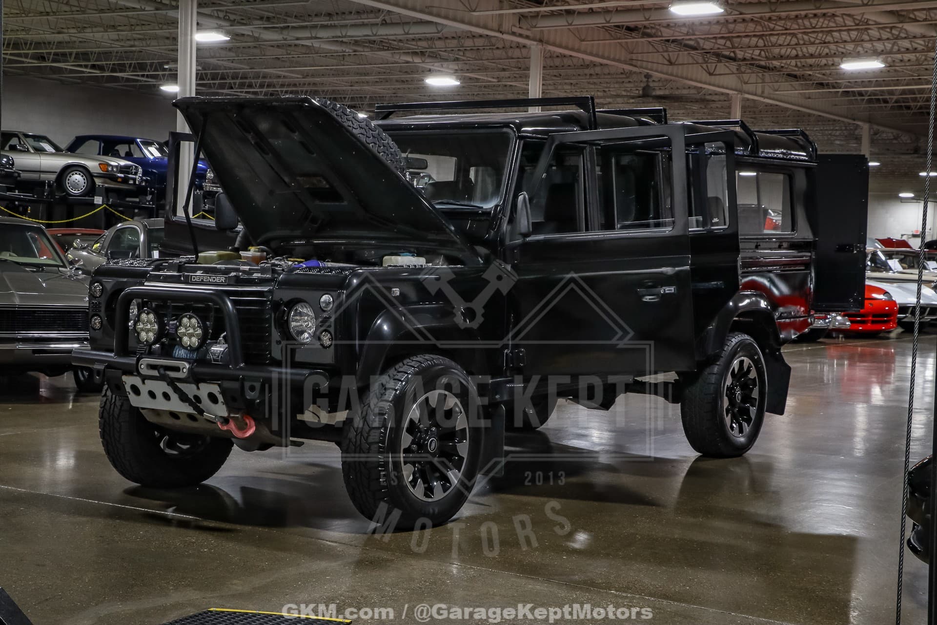 1998 Land Rover Defender 130 thumbnail 11