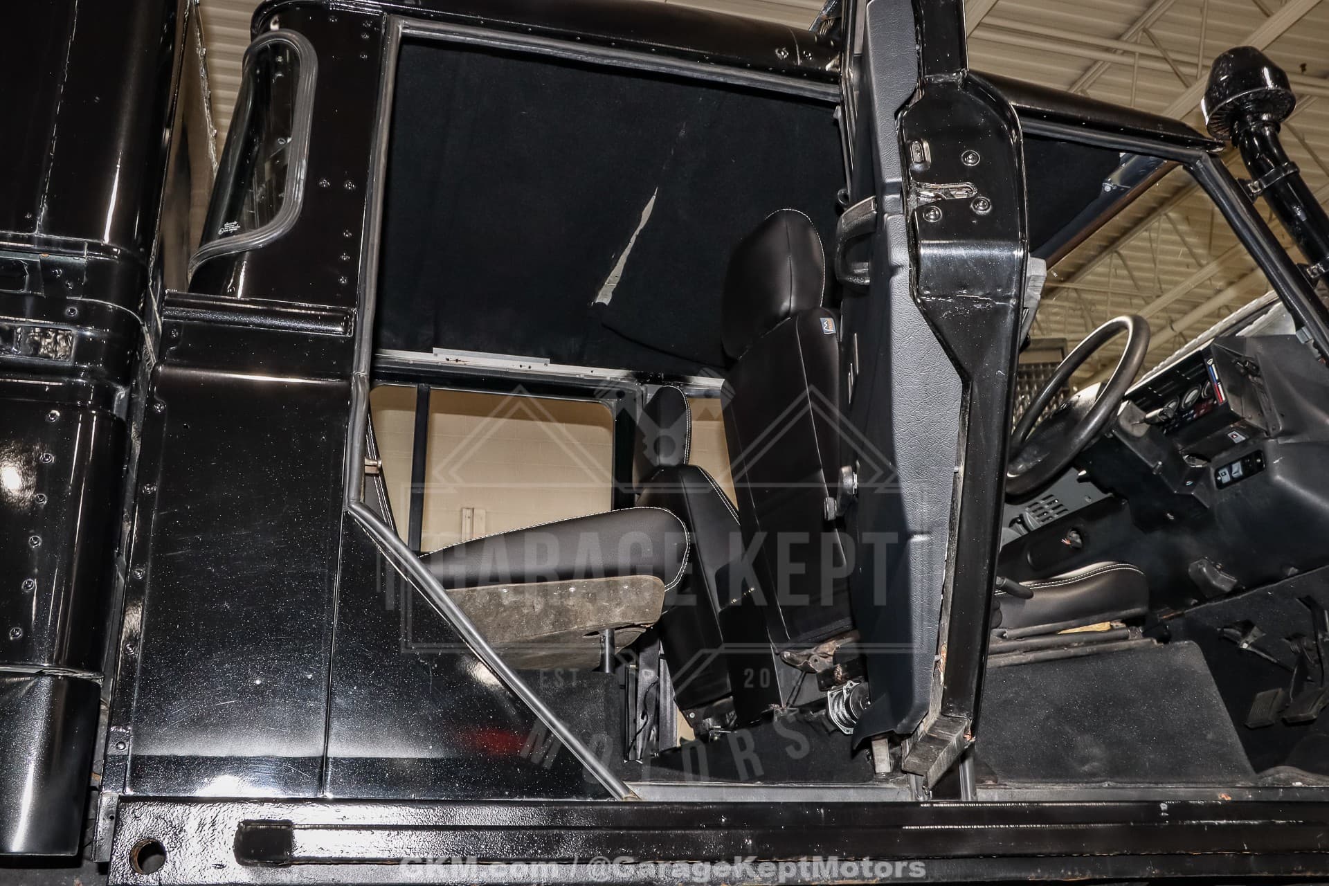 1998 Land Rover Defender 130 thumbnail 13