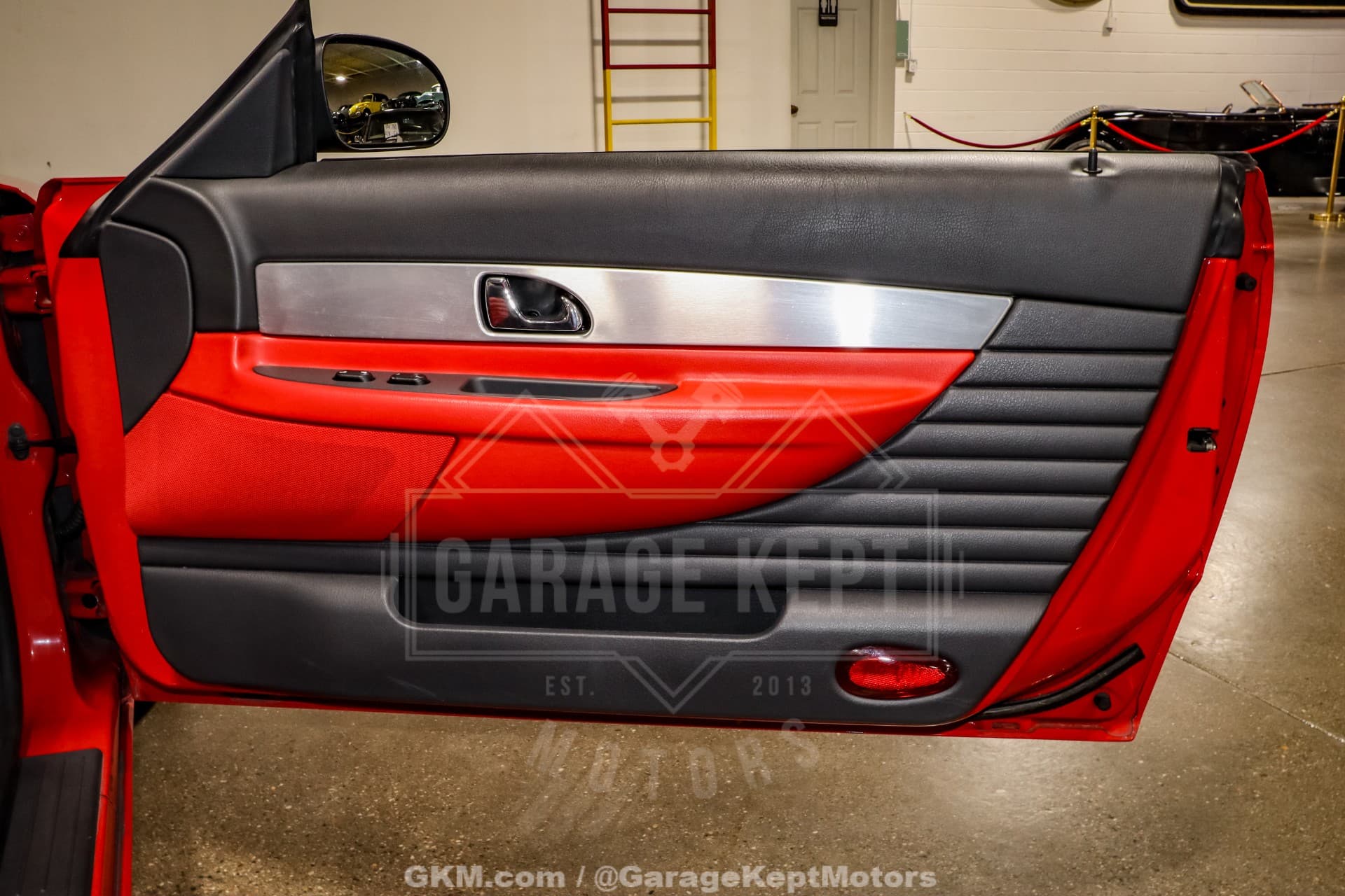 2002 Ford Thunderbird Deluxe thumbnail 14