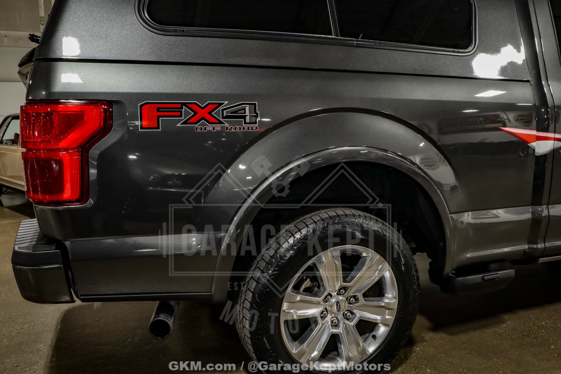 2019 Ford F-150 Platinum thumbnail 7