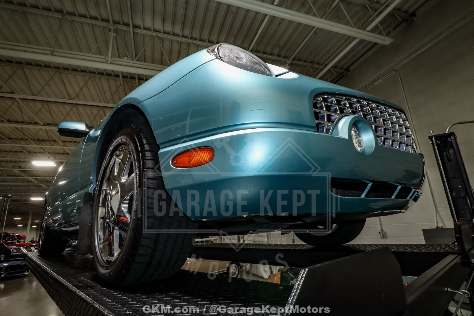 2002 Ford Thunderbird Deluxe thumbnail 27
