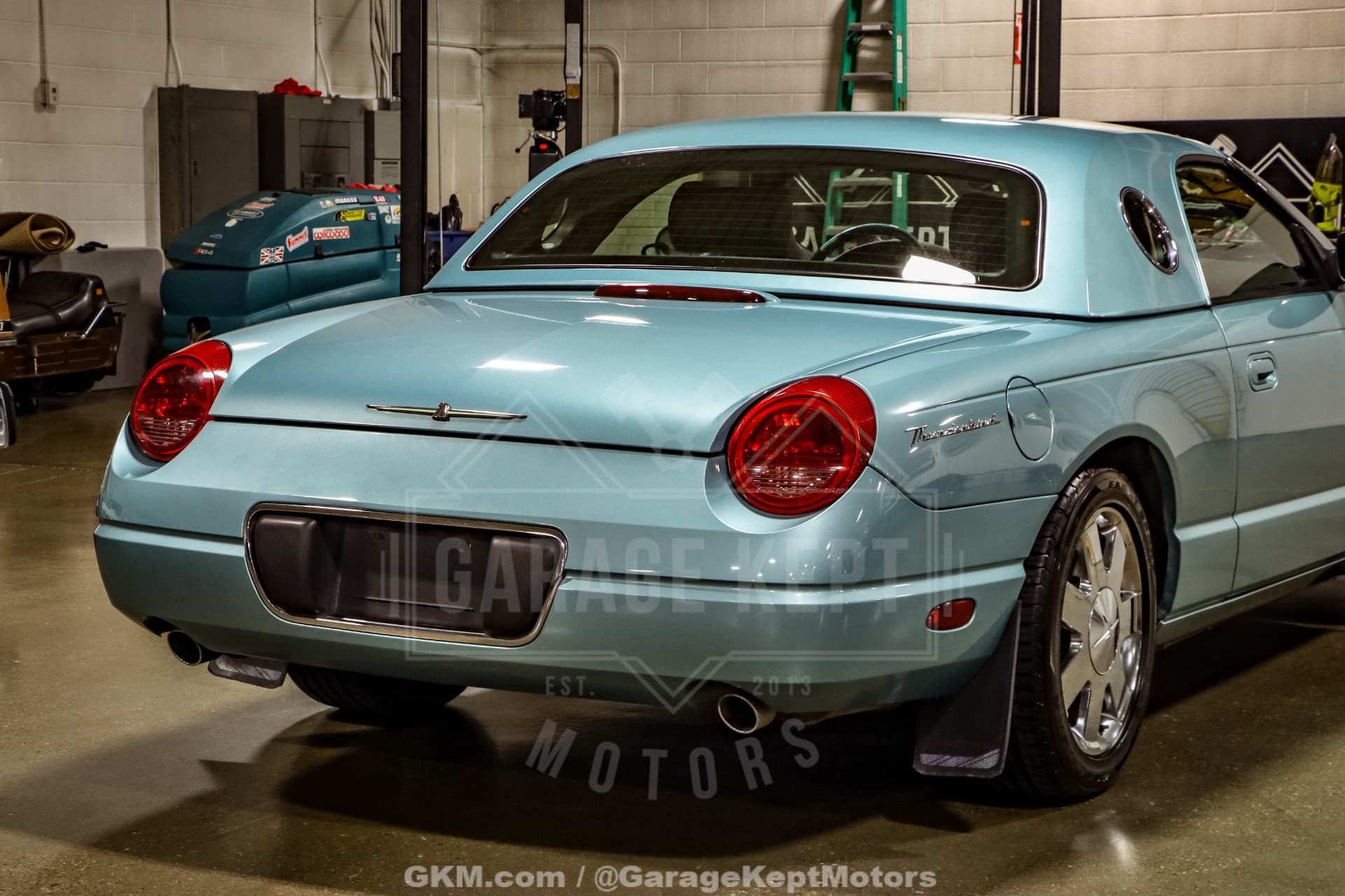 2002 Ford Thunderbird Deluxe thumbnail 8