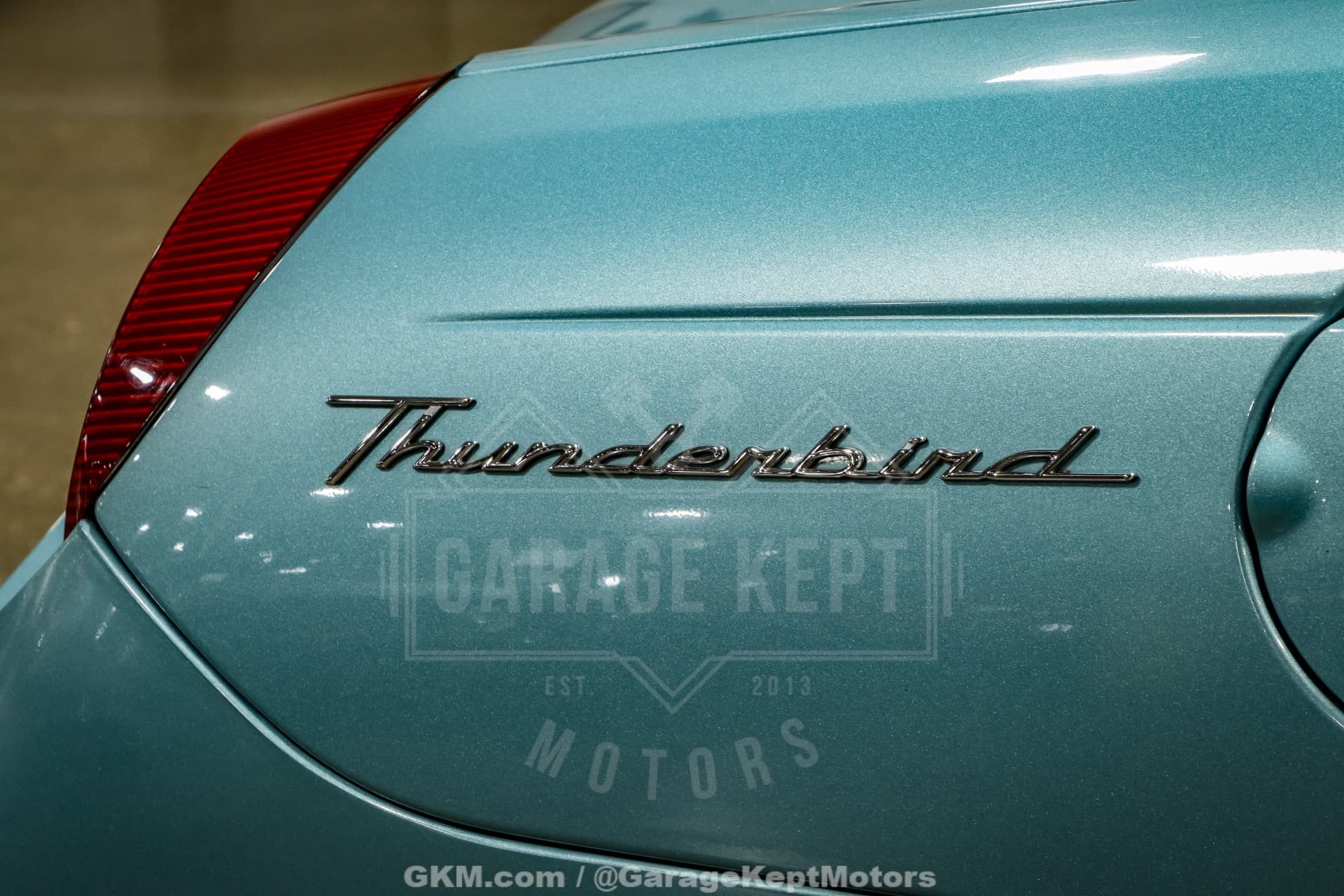 2002 Ford Thunderbird Deluxe thumbnail 10