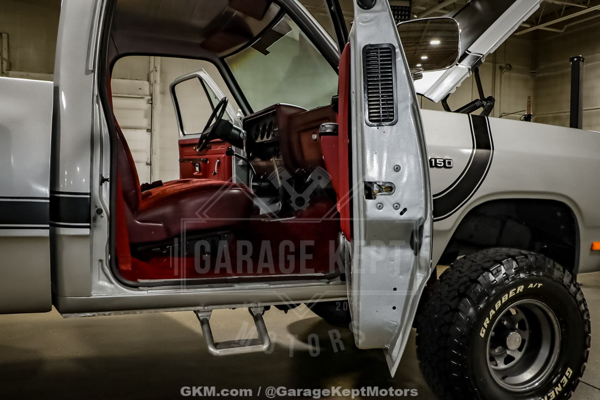 1986 Dodge RAM 100 thumbnail 11