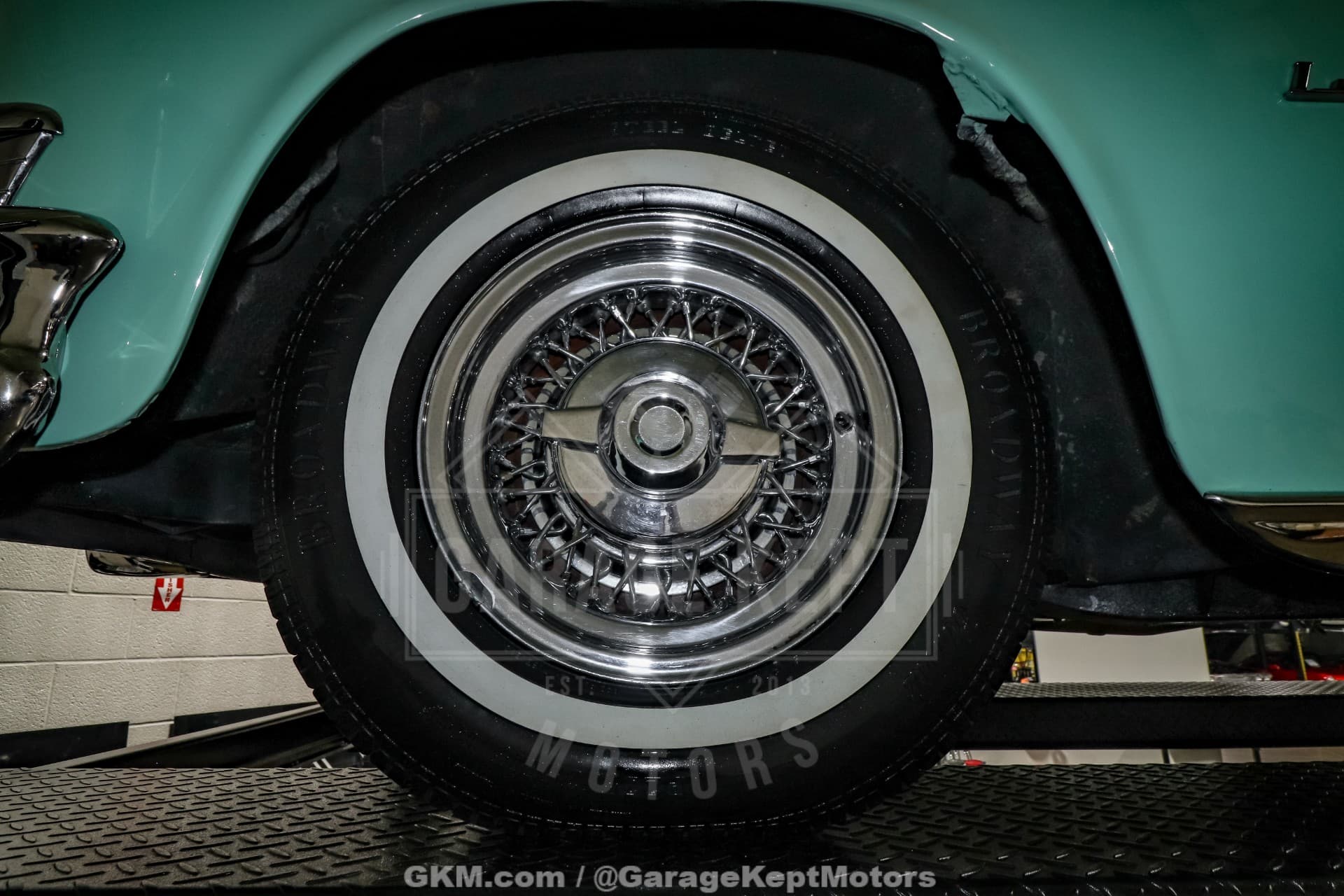 1953 Chrysler Imperial thumbnail 26