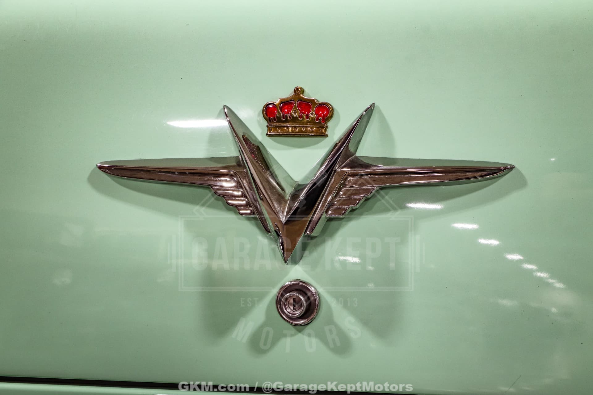 1953 Chrysler Imperial thumbnail 10