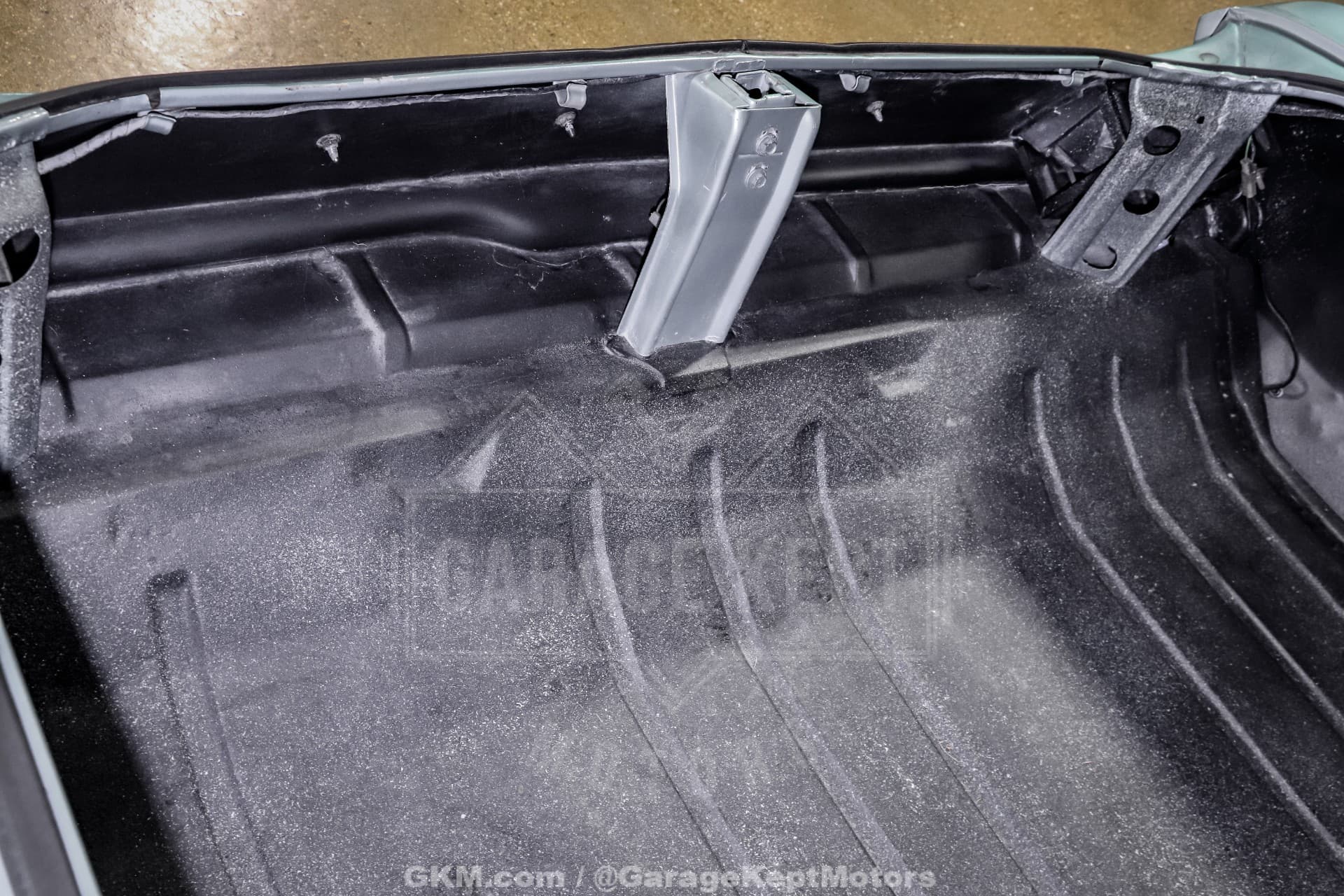1965 Oldsmobile Cutlass 442 Convertible thumbnail 14
