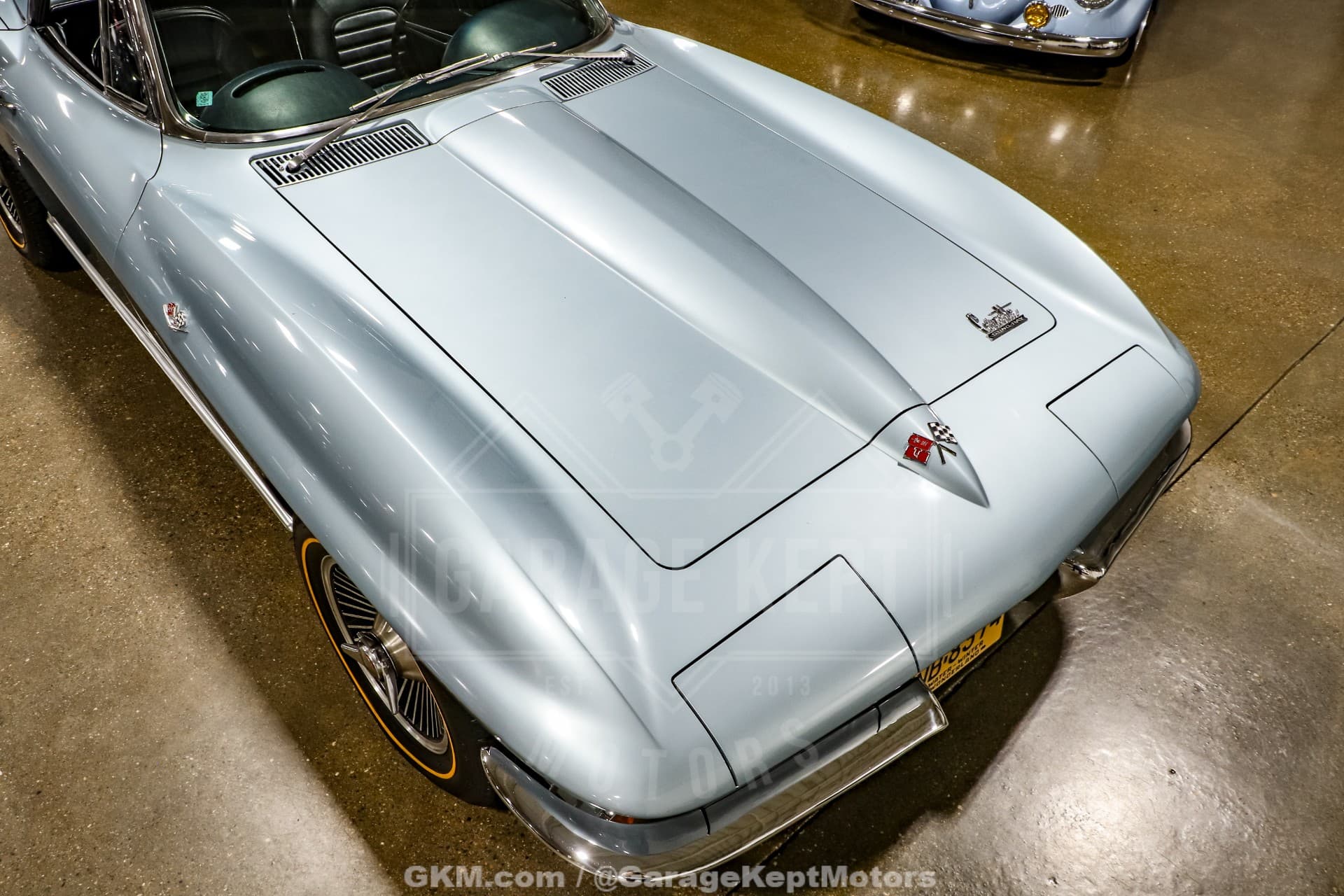 1966 Chevrolet Corvette Convertible thumbnail 5