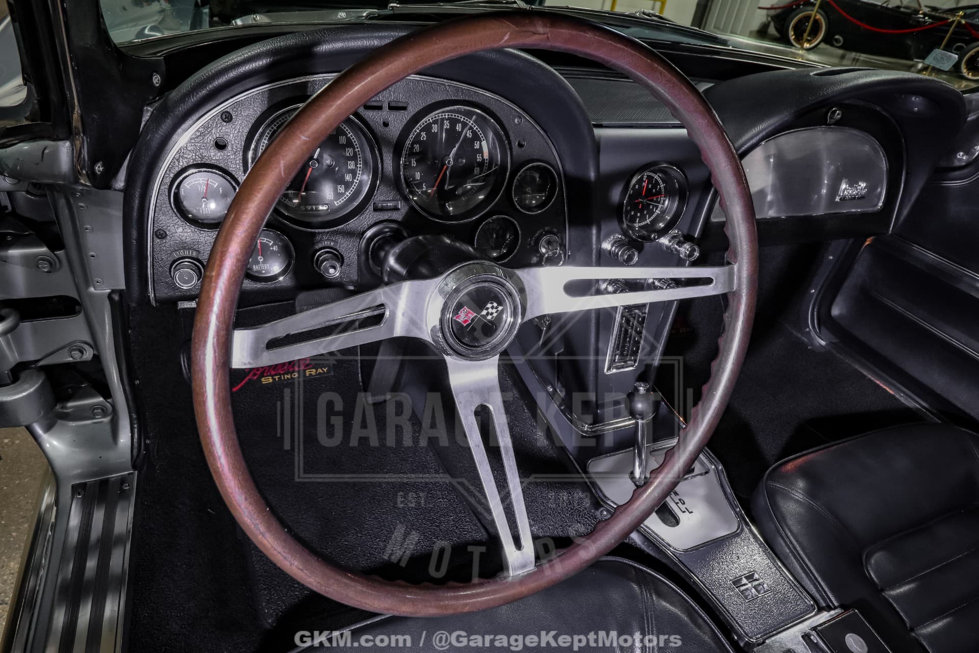 1966 Chevrolet Corvette Convertible thumbnail 17