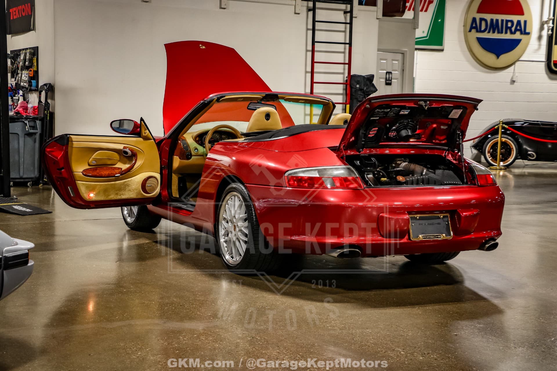 2003 Porsche 911 Carrera thumbnail 10