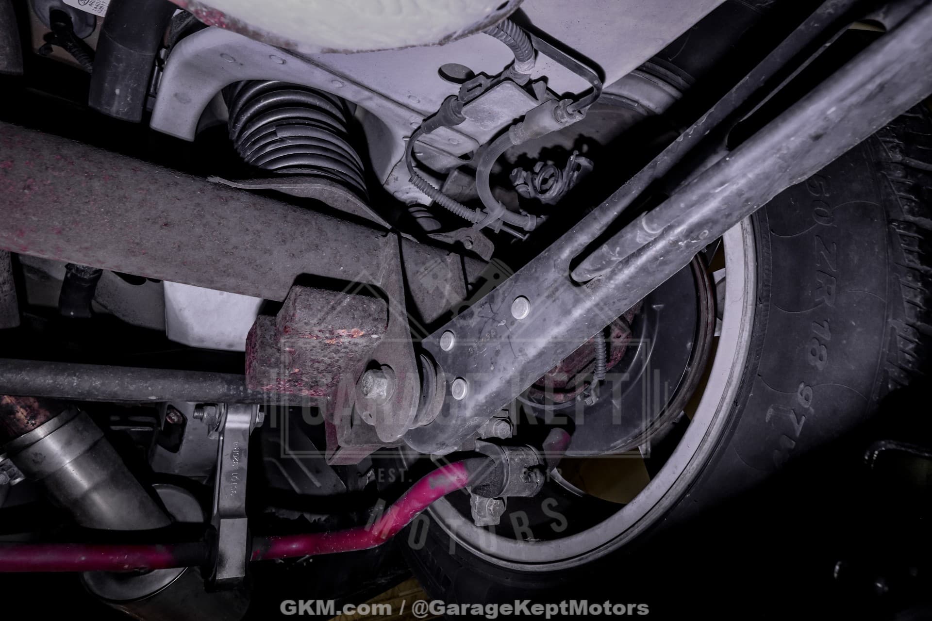 2010 Ford Mustang GT thumbnail 29
