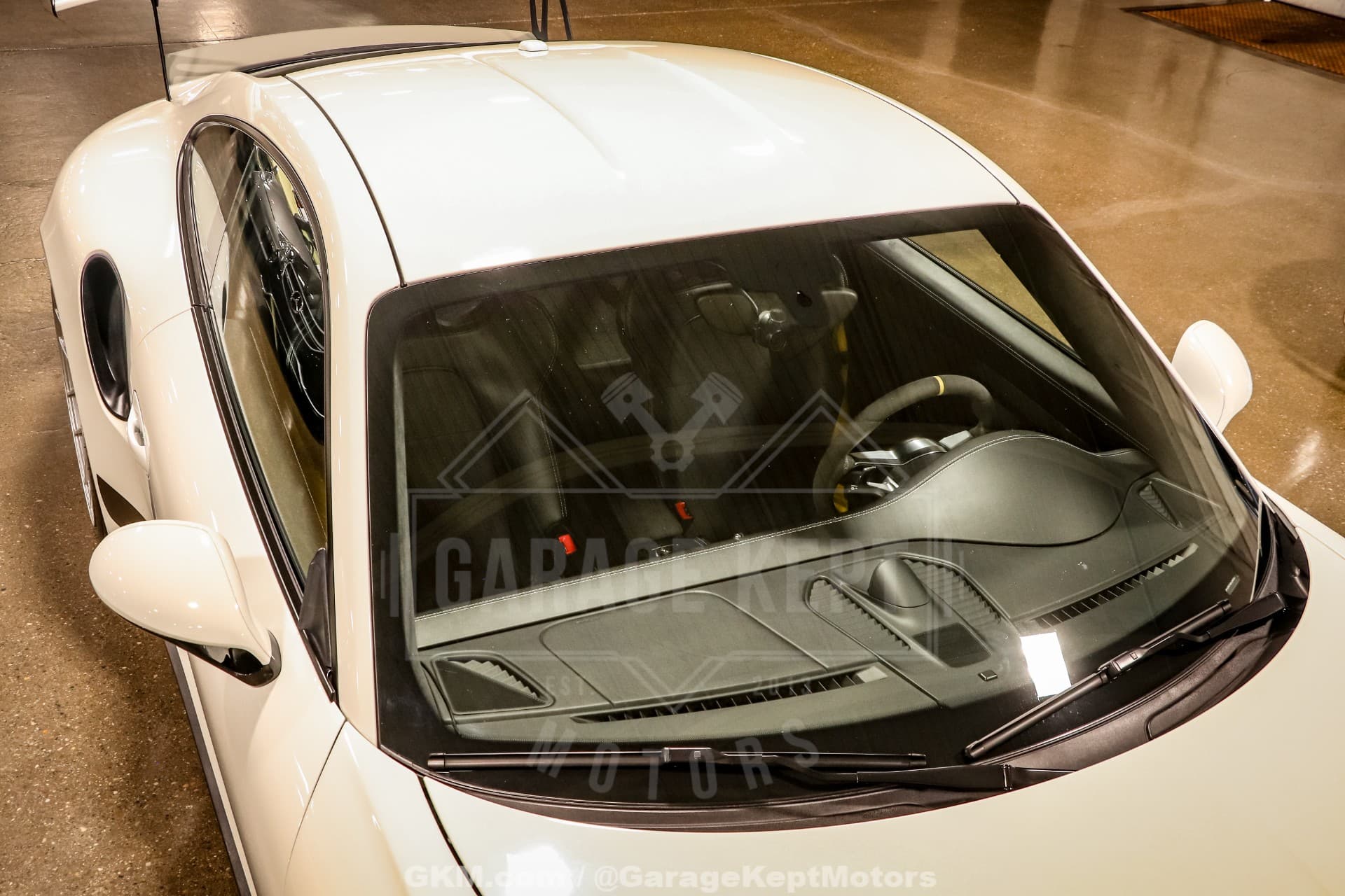 2016 Porsche 911 GT3 RS thumbnail 3