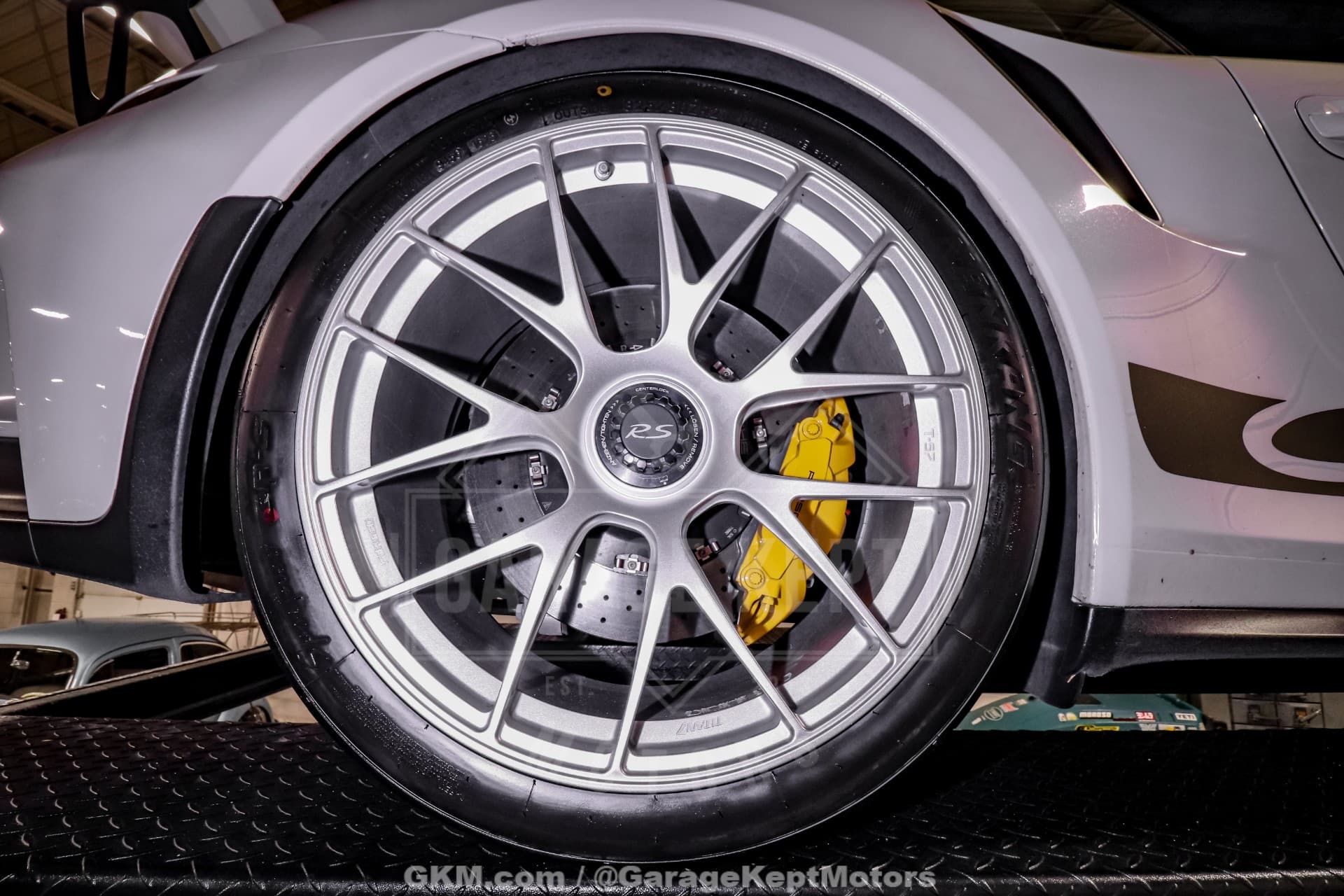 2016 Porsche 911 GT3 RS thumbnail 26