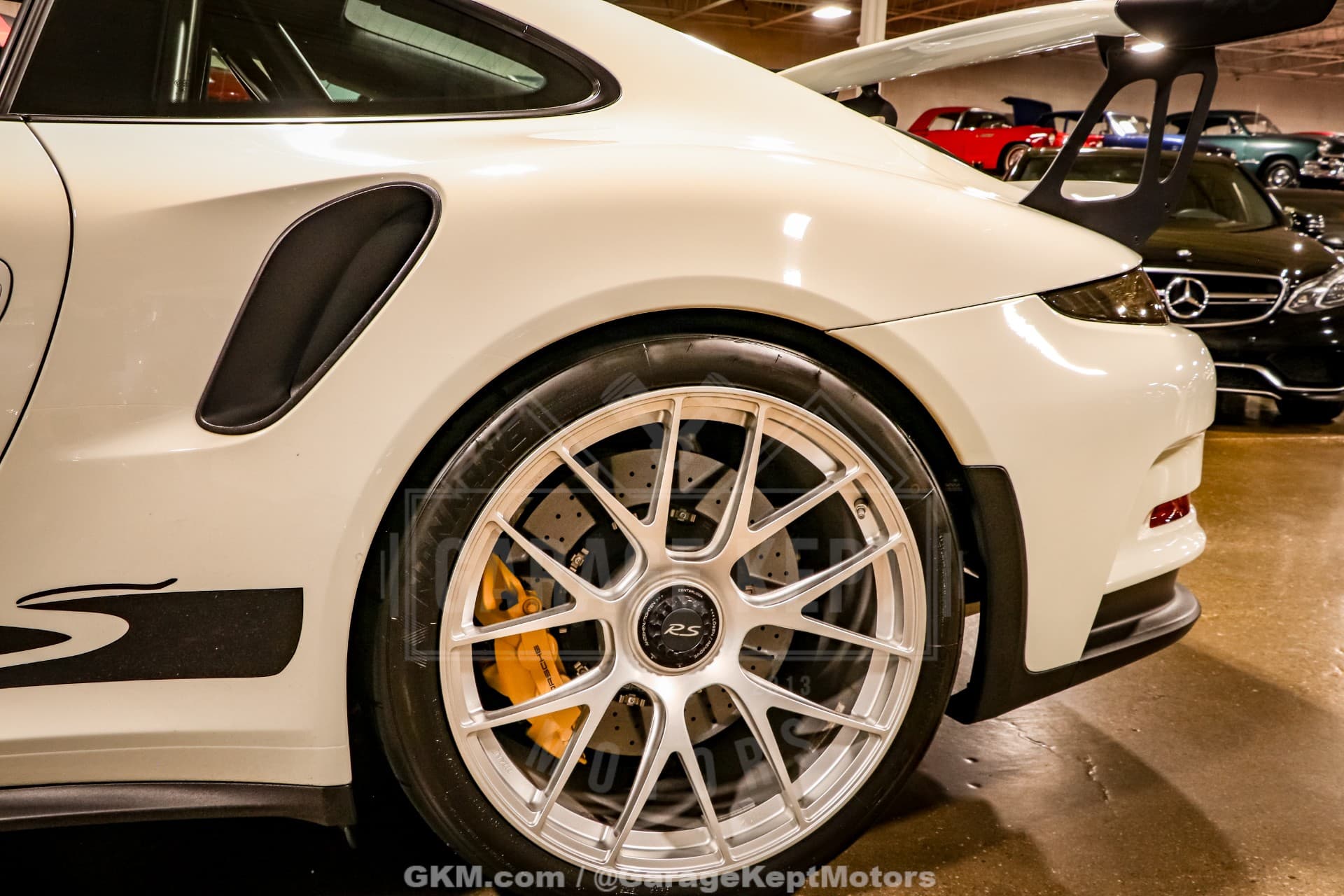 2016 Porsche 911 GT3 RS thumbnail 6