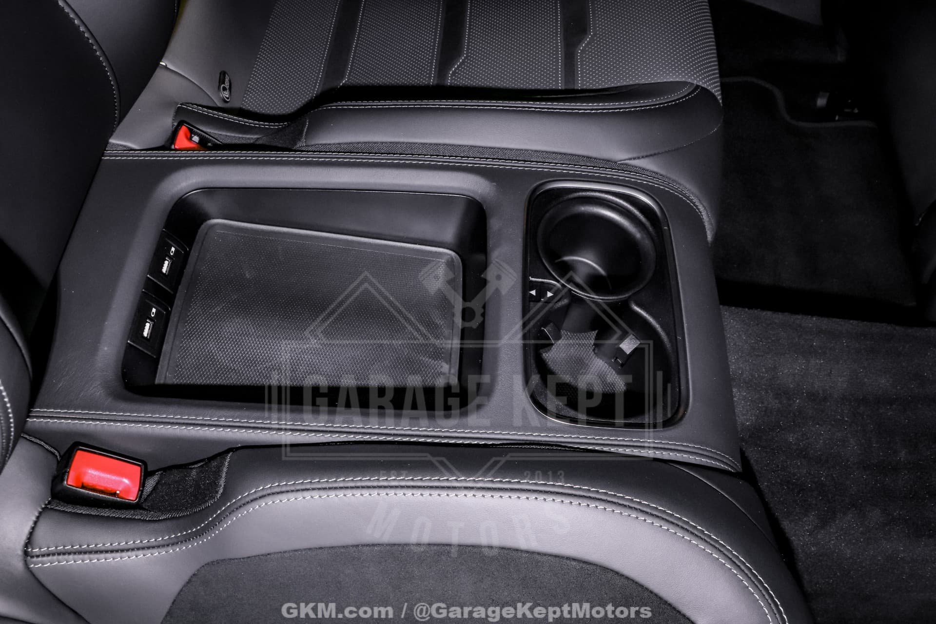 2019 Mercedes AMG GT 63 thumbnail 12