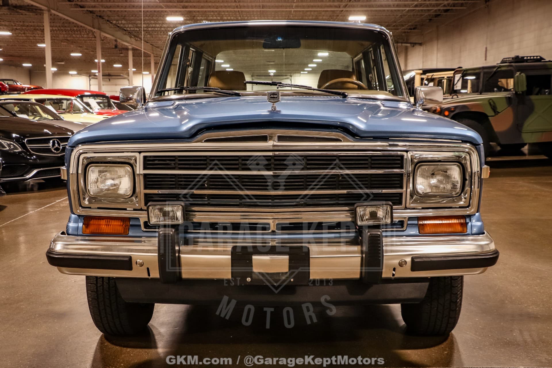 1987 Jeep Grand Wagoneer thumbnail 4