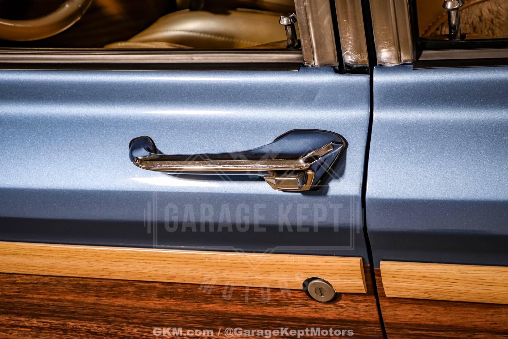 1987 Jeep Grand Wagoneer thumbnail 5