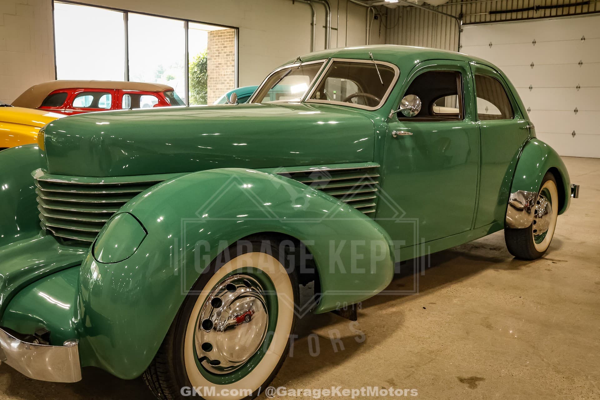 1936 Cord 810 Westchester thumbnail 4