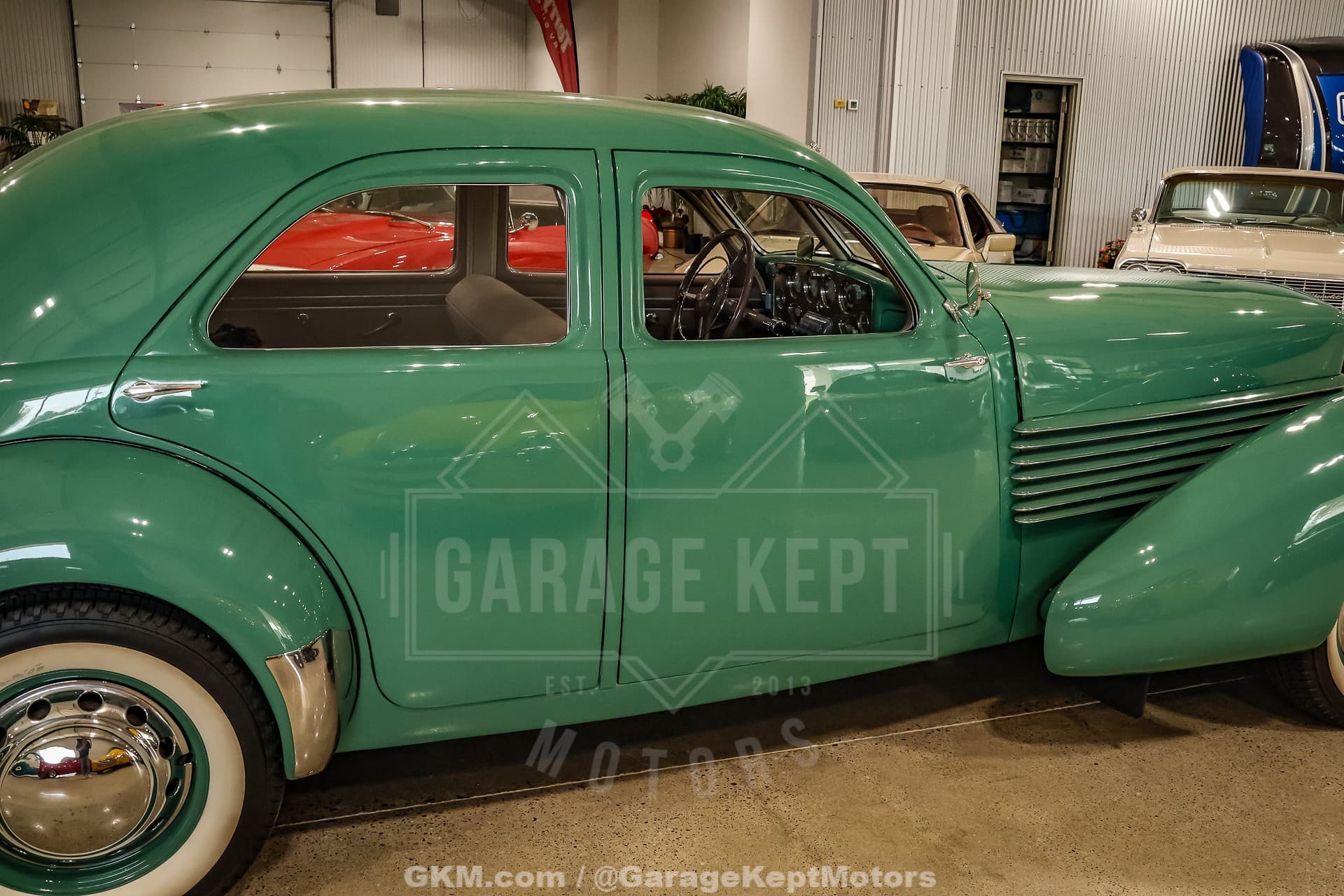 1936 Cord 810 Westchester thumbnail 9