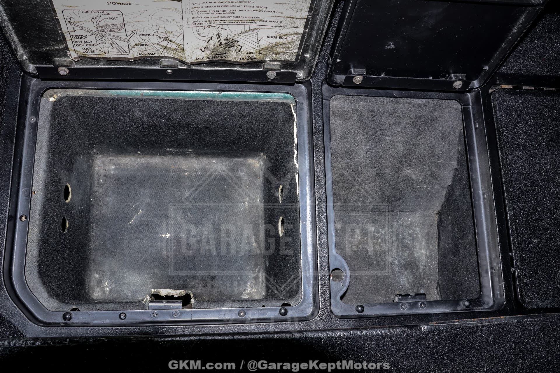 1977 Chevrolet Corvette thumbnail 14
