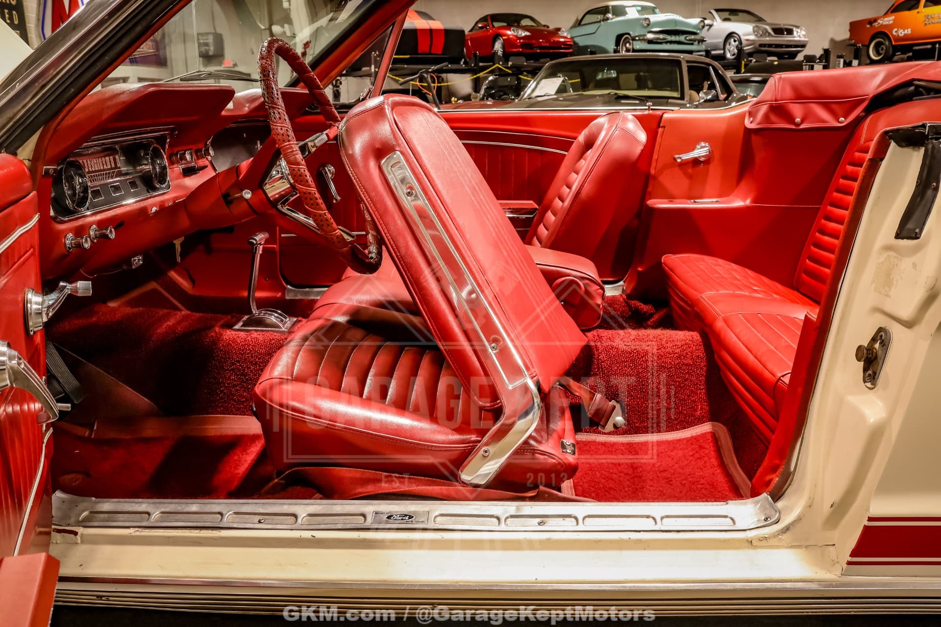 1965 Ford Mustang Convertible thumbnail 19