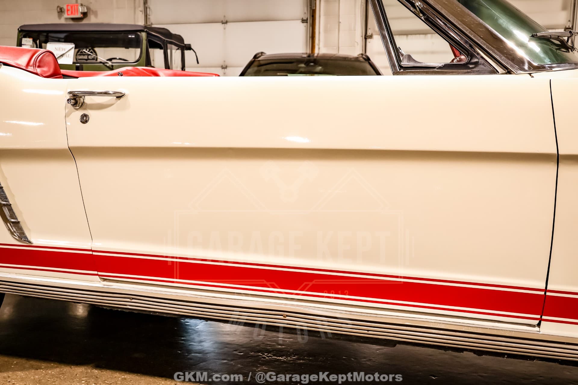 1965 Ford Mustang Convertible thumbnail 10