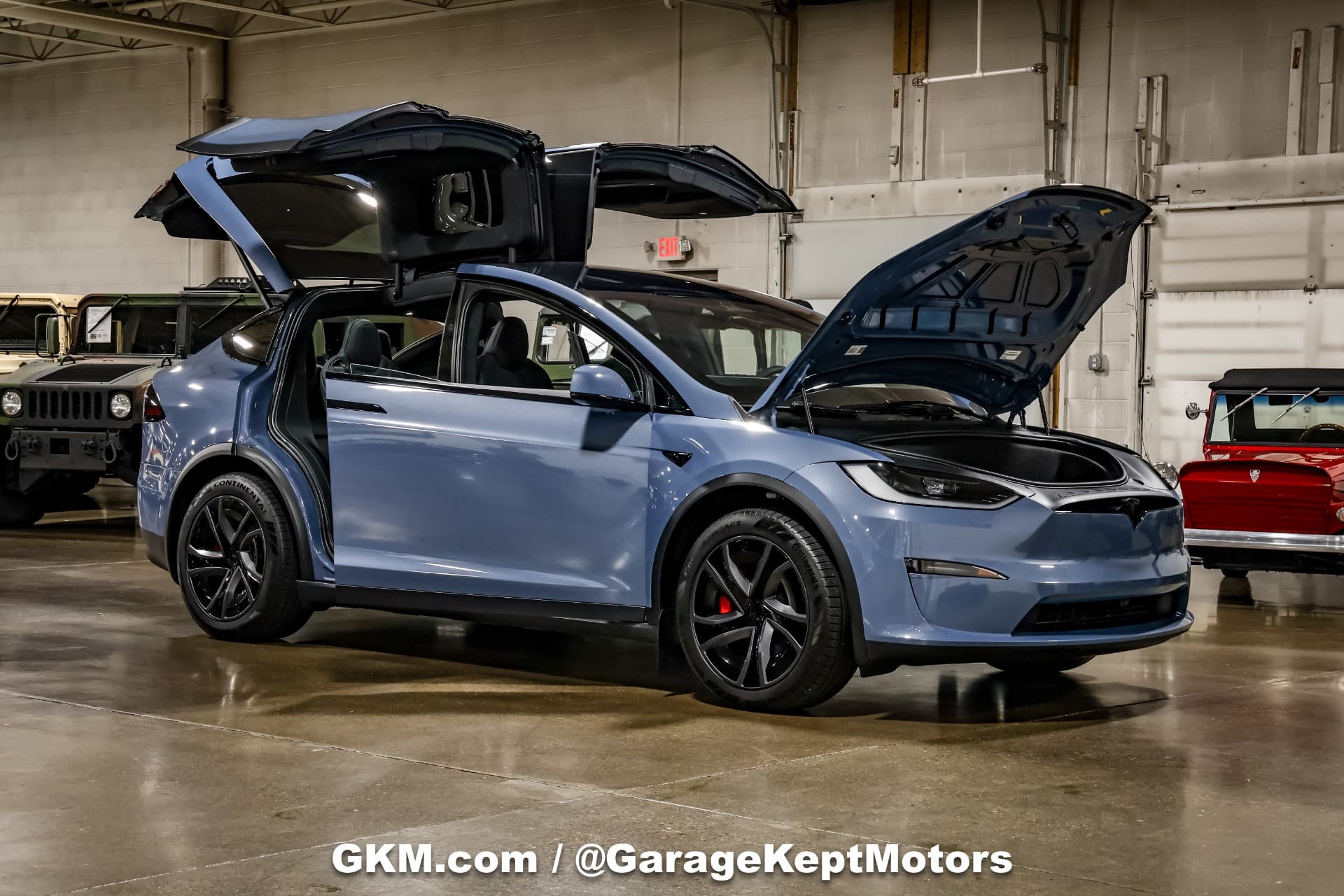 2026 Tesla Model X Plaid thumbnail 9