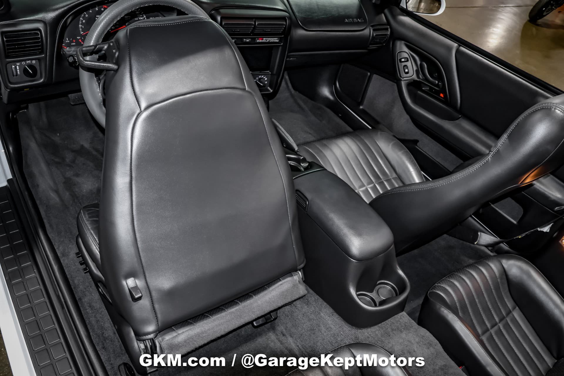 2002 Chevrolet Camaro Z28 thumbnail 18