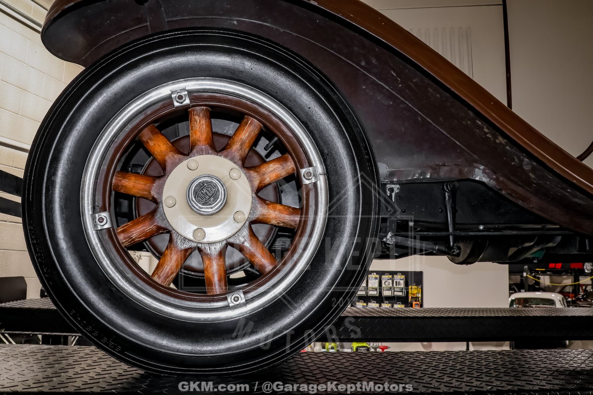 1928 Oldsmobile F-28 thumbnail 25
