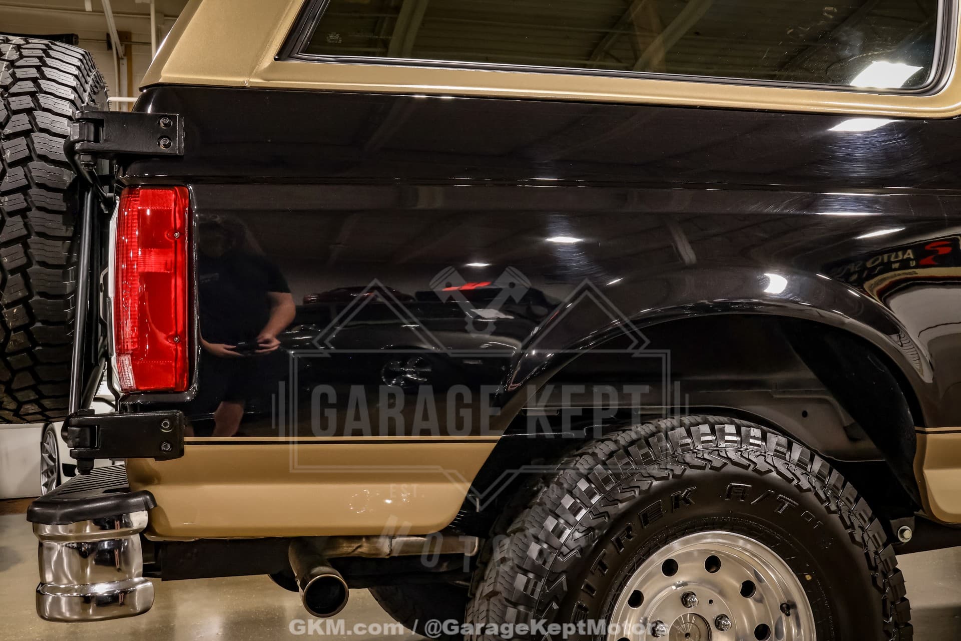 1992 Ford Bronco Custom thumbnail 8