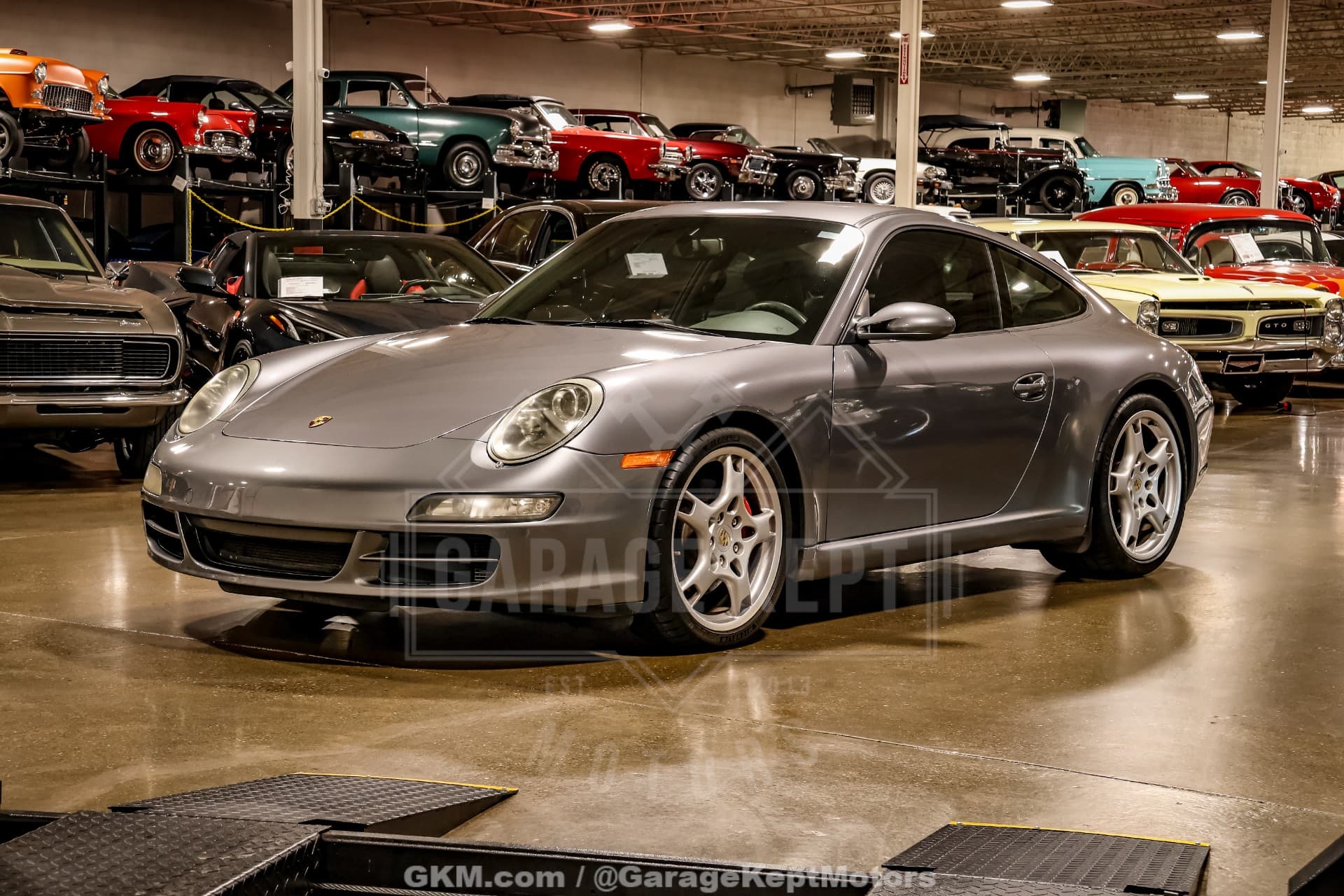 2005 Porsche 911 Carrera S thumbnail 3
