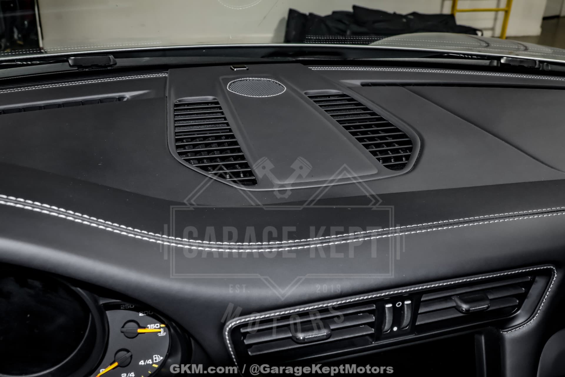 2016 Porsche 911 GT3 thumbnail 20