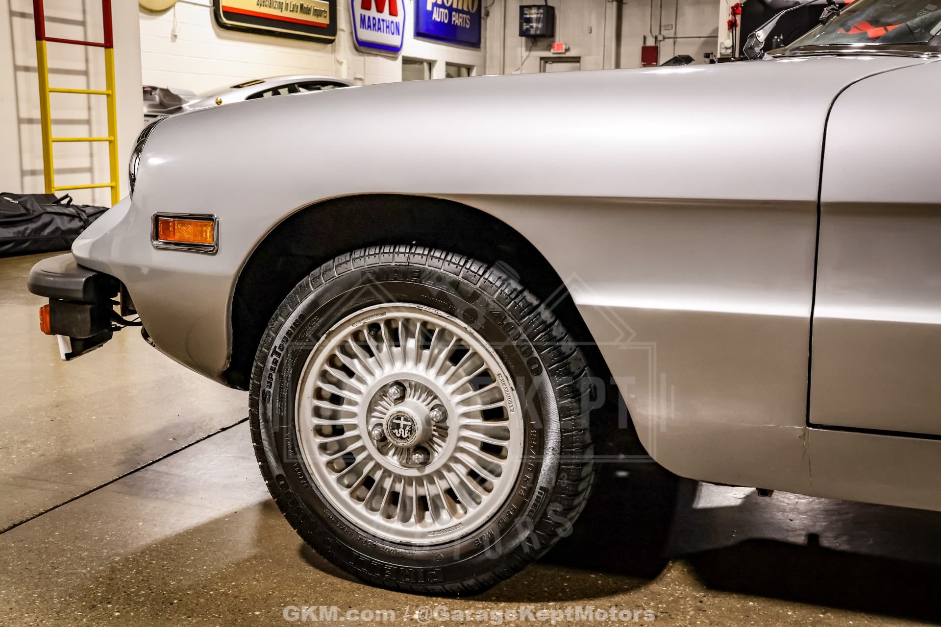 1976 Alfa Romeo 2000 Spider Veloce thumbnail 5