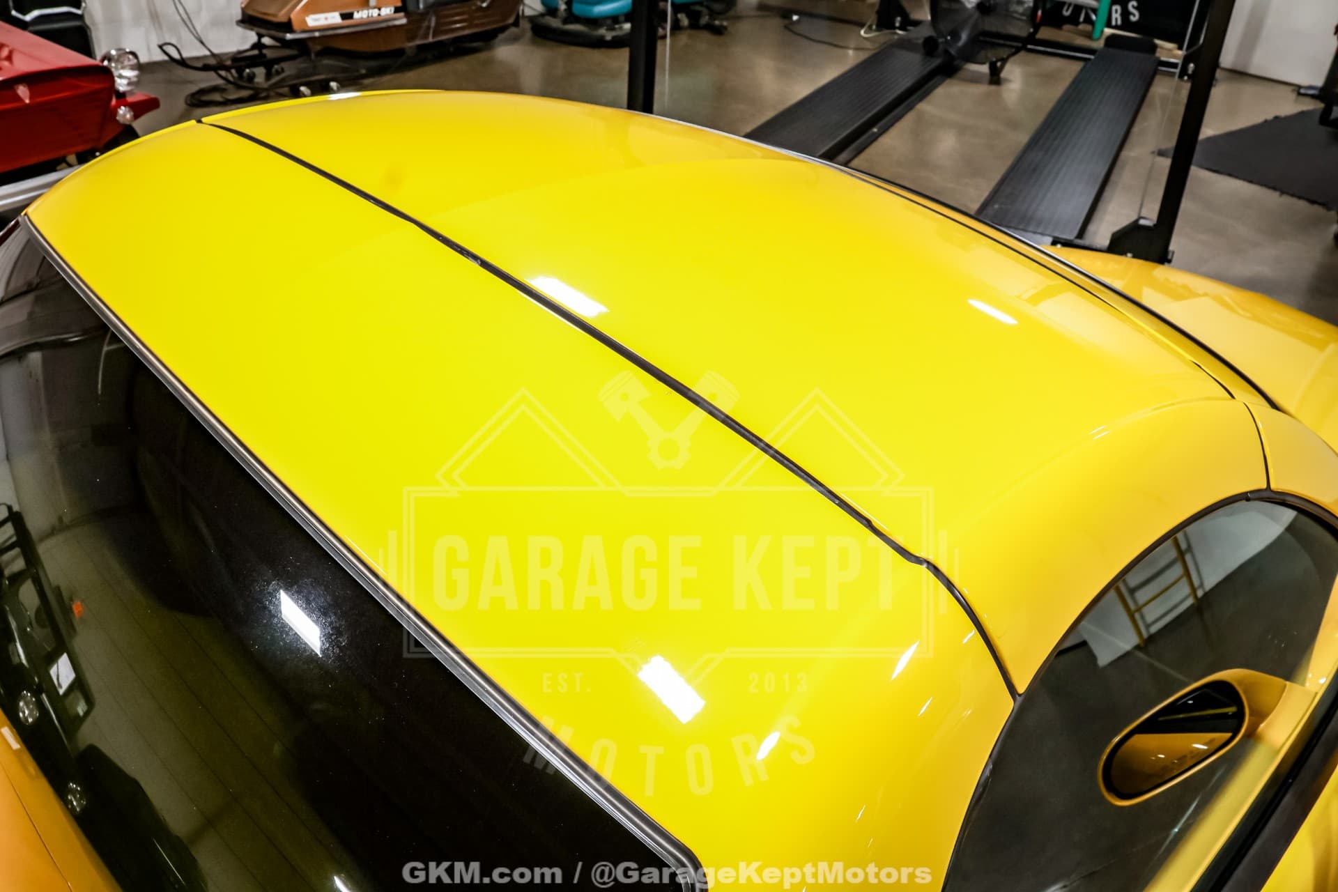2004 Chevrolet SSR LS thumbnail 3