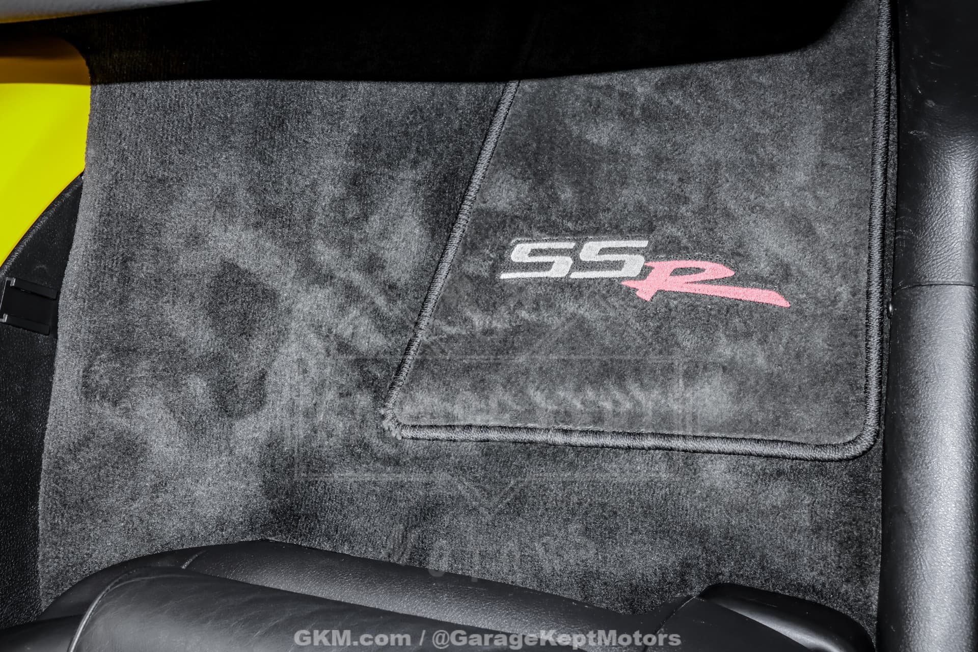 2004 Chevrolet SSR LS thumbnail 13