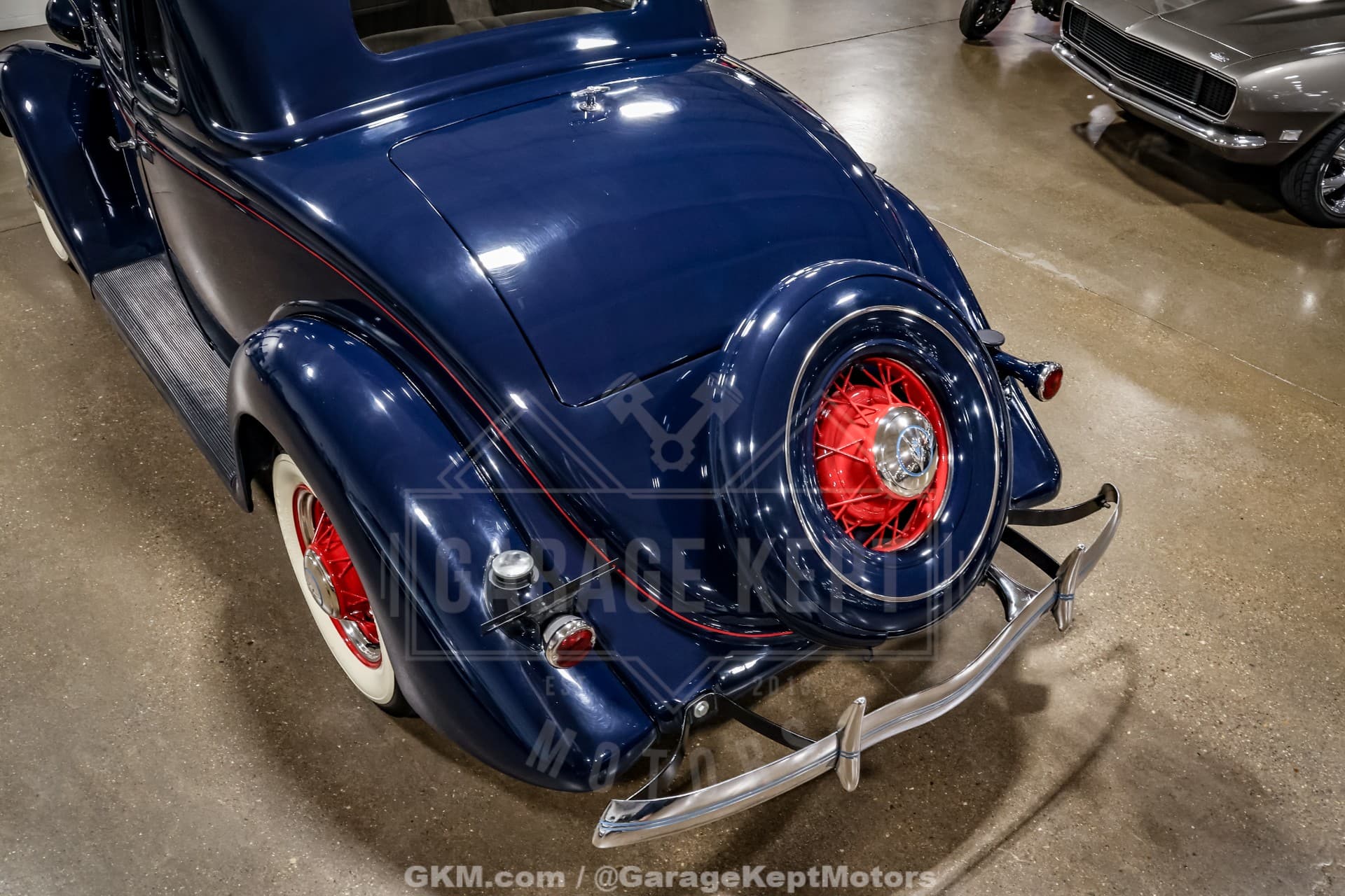 1935 Ford Model 48 Deluxe thumbnail 6