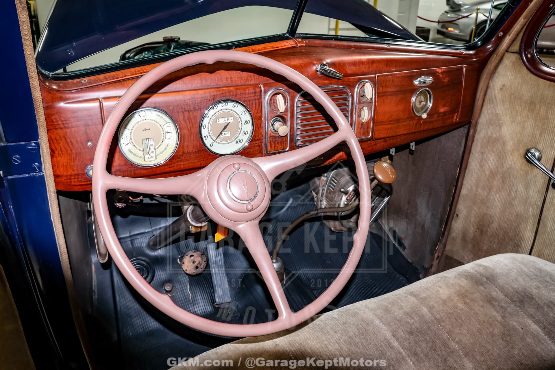 1938 Ford Coupe thumbnail 17