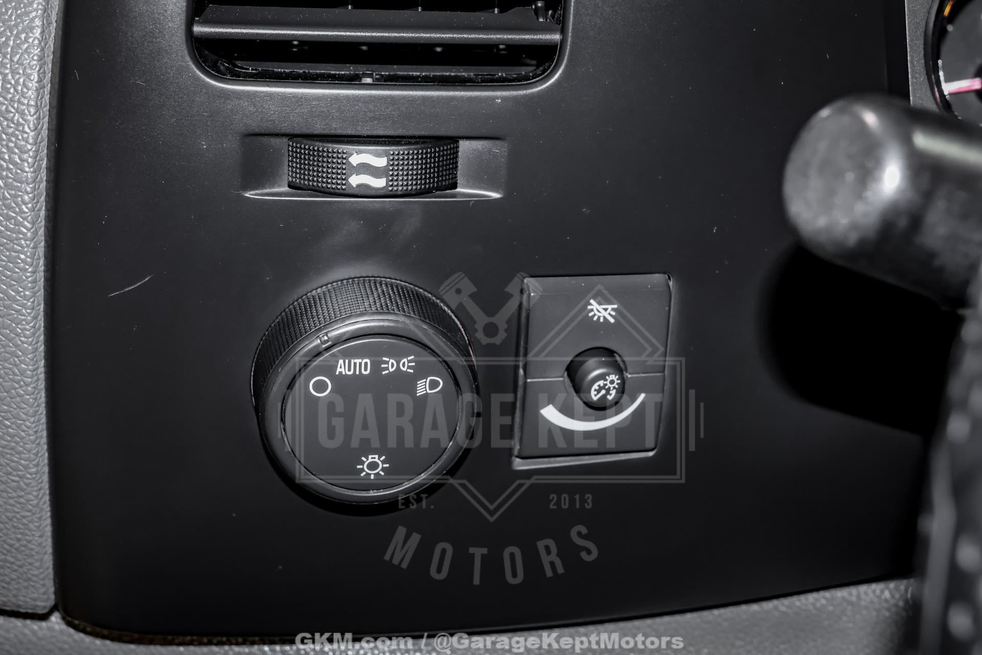 2008 Chevrolet Silverado 3500HD Work Truck thumbnail 19