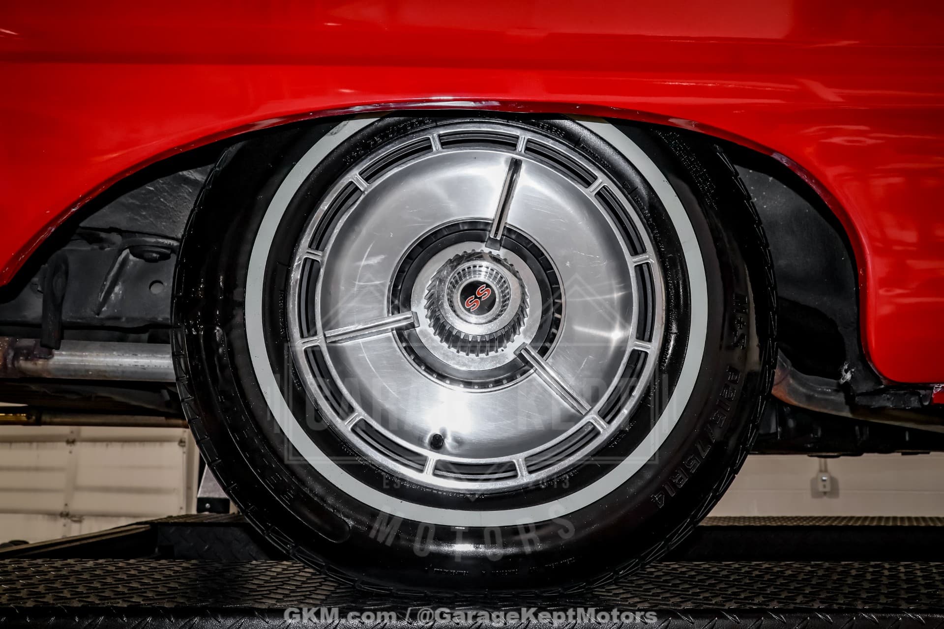 1964 Chevrolet Impala SS Convertible thumbnail 26